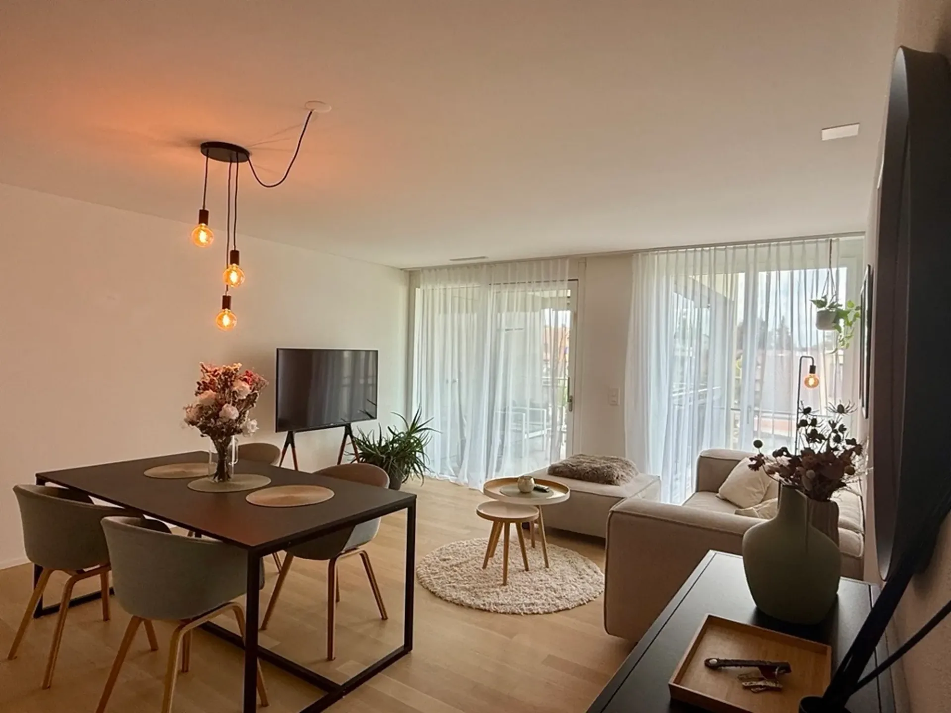 2½ ZI-WOHNUNG IN WETZIKON (ZH), MÖBLIERT, TEMPORÄR
