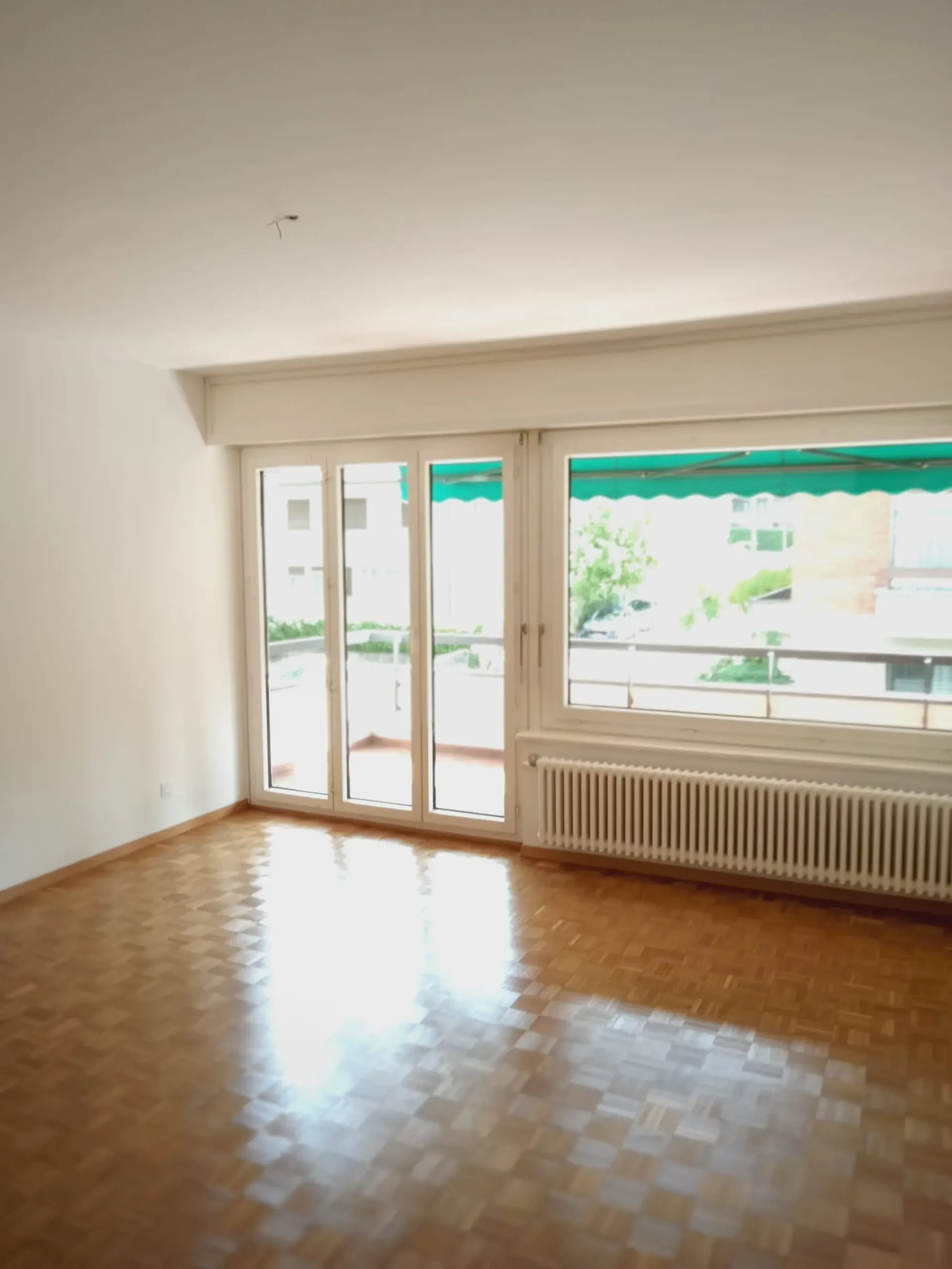 Appartamento luminoso di 3.5 locali con balcone a Viganello