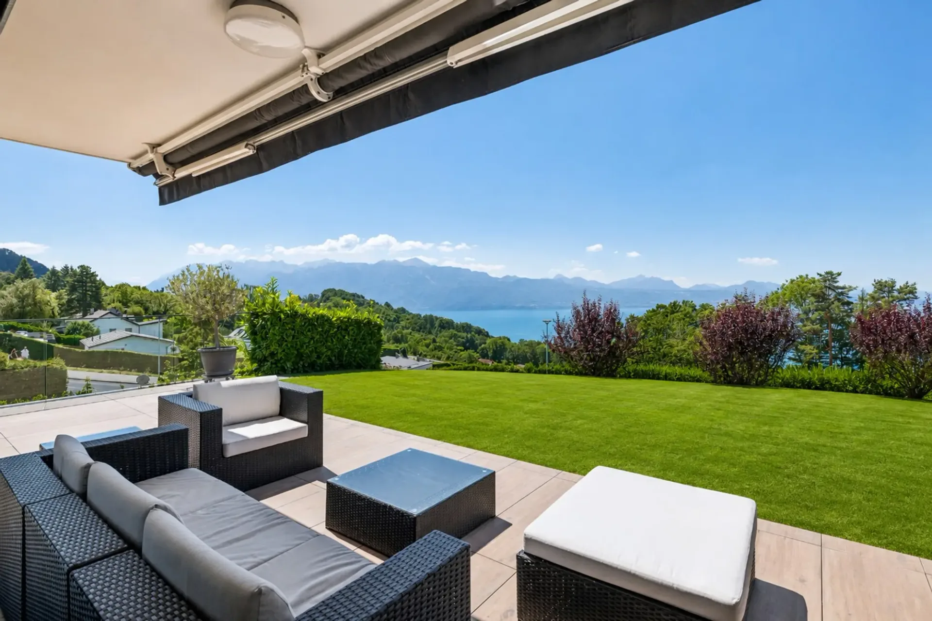 Un appartement d'exception entre ciel et lac