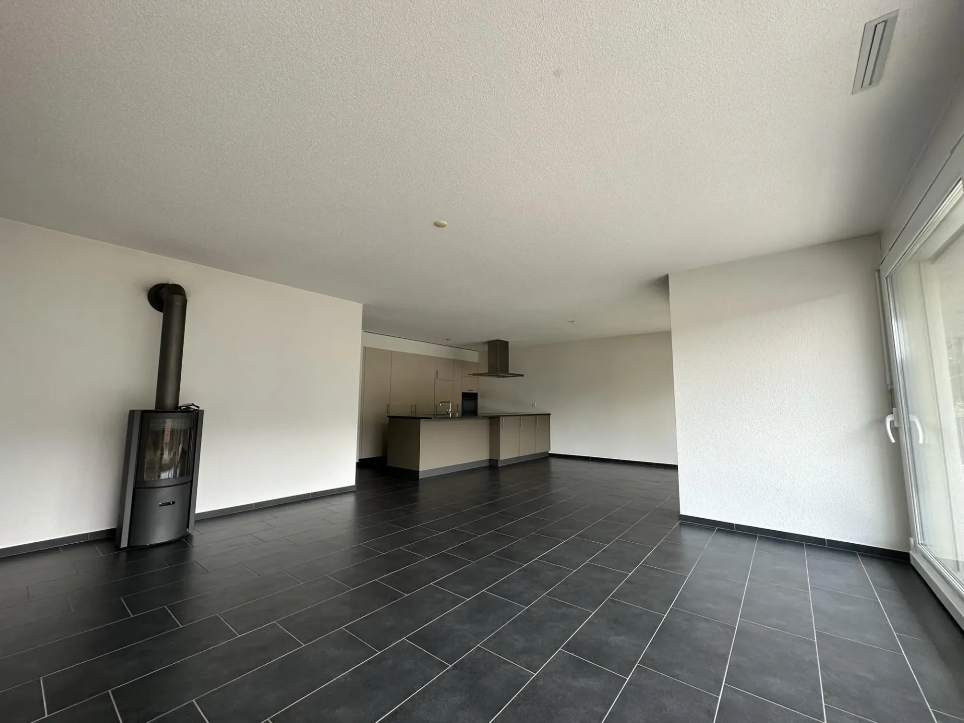 Zu vermieten: Schönes 5.5-Zimmer-Apartment in Tavannes