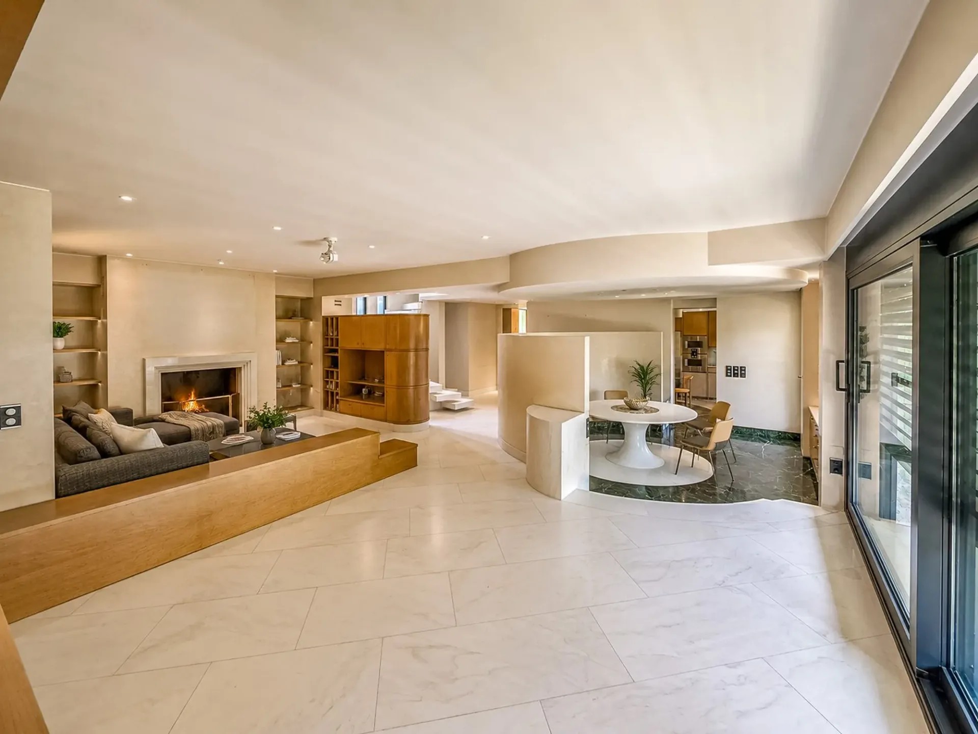 Villa mit Garten und Pool in Collina d’Oro