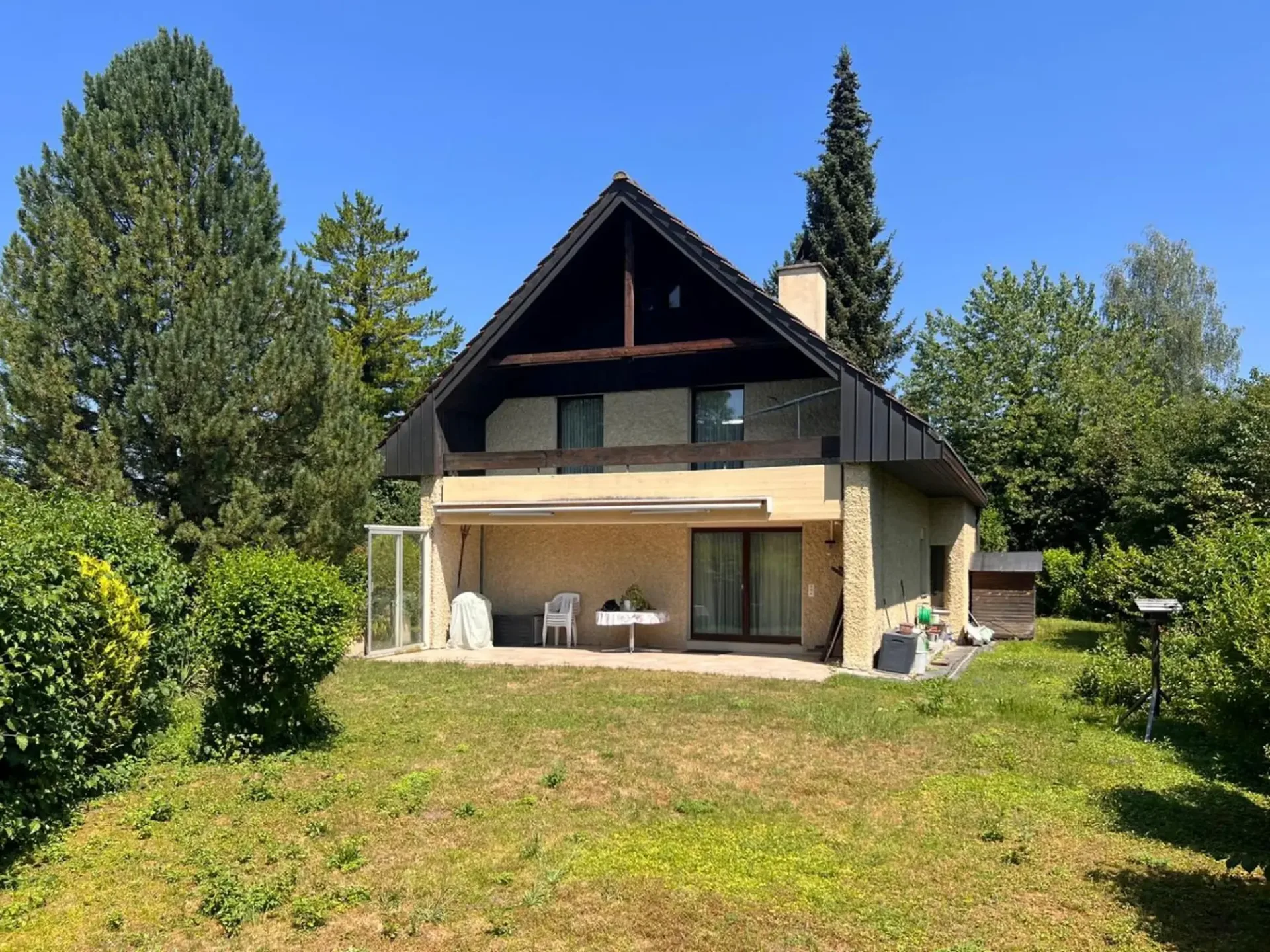 Charmantes Einfamilienhaus in ruhiger Lage in Wetzikon – Sofort verfügbar!