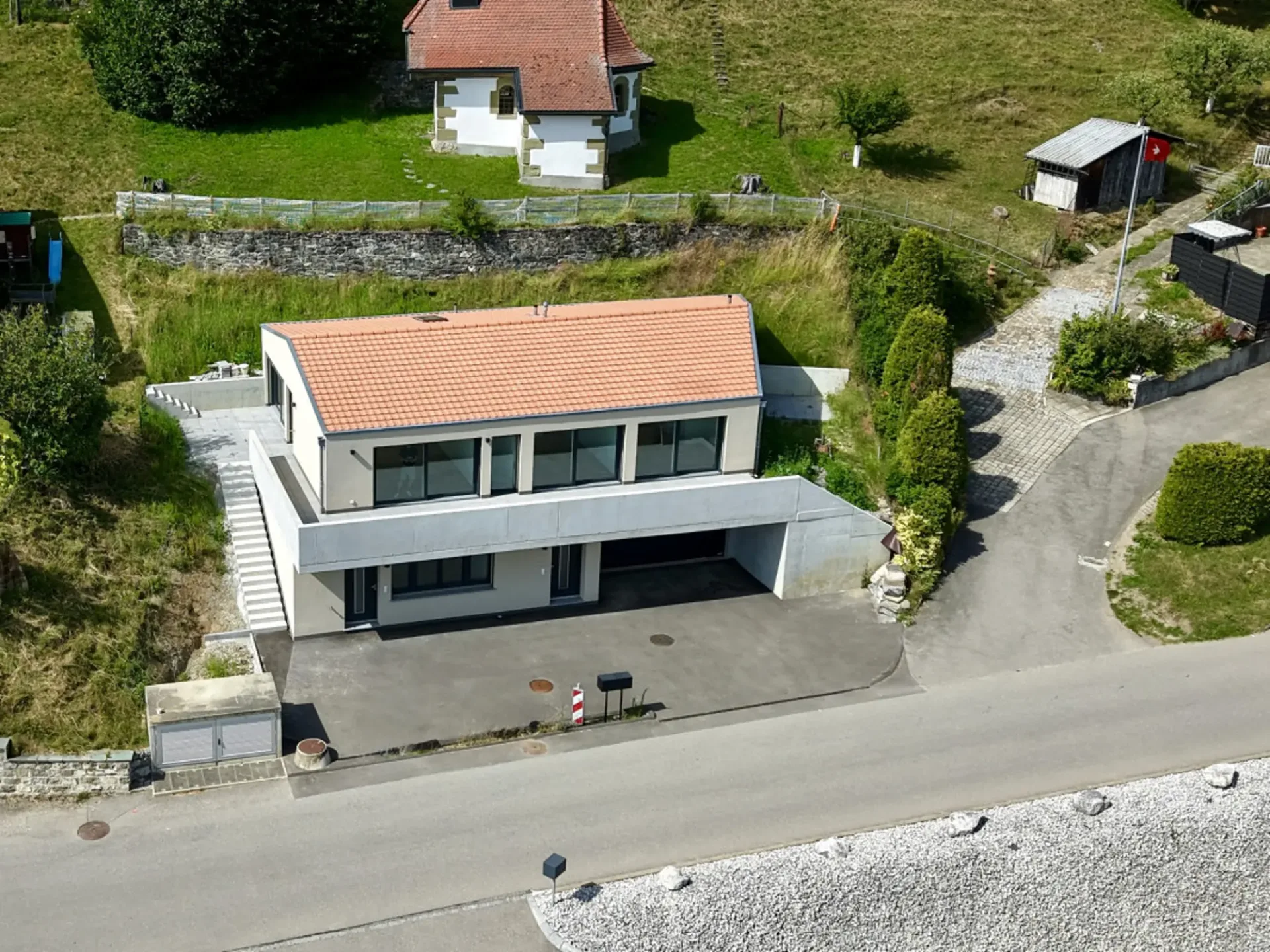 Neue Villa mit unabhängiger Einheit und freier Sicht auf die Préalpes - Senèdes