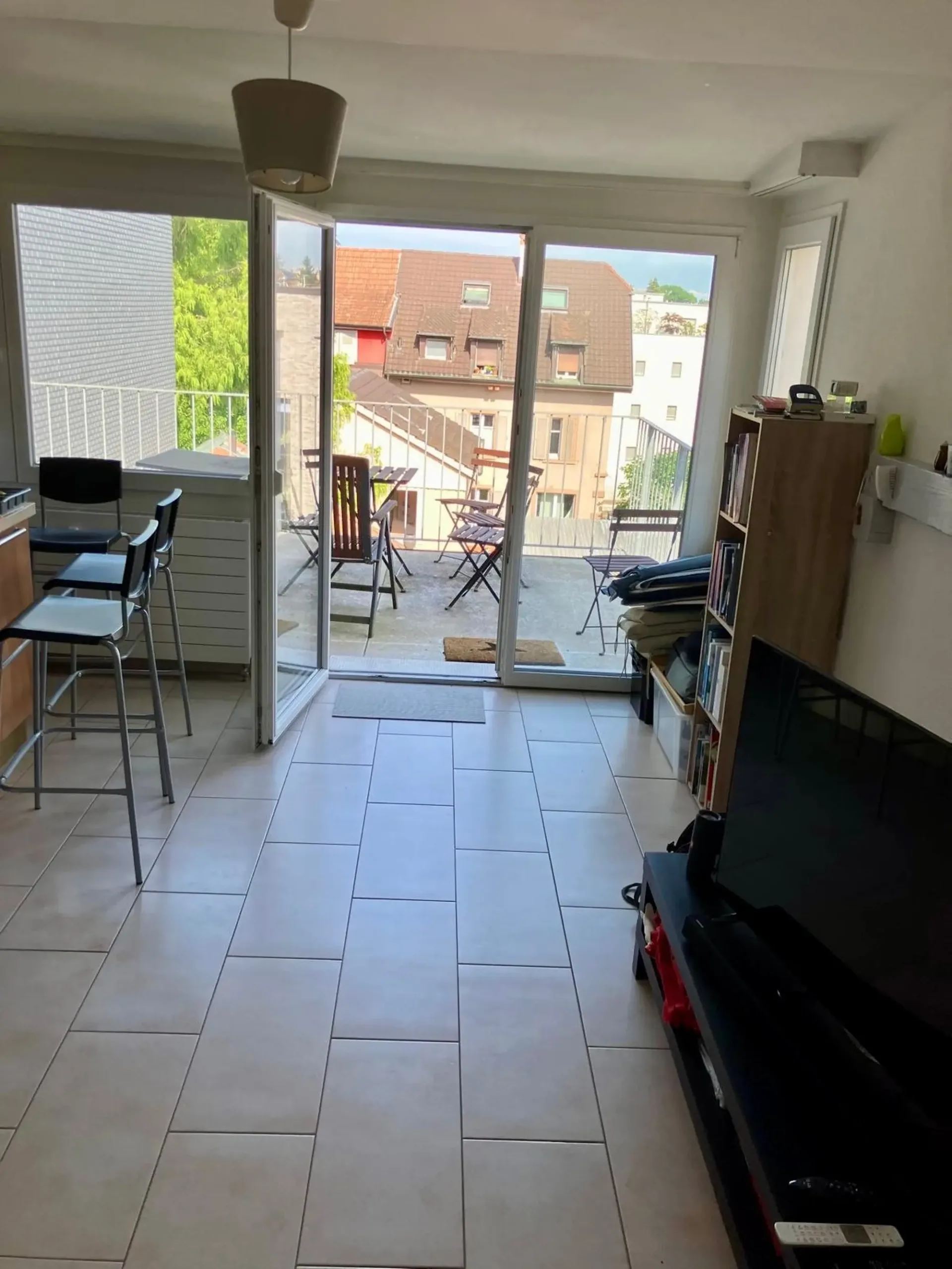 3-Bedroom Attic Apartment with Balcony in Binningen