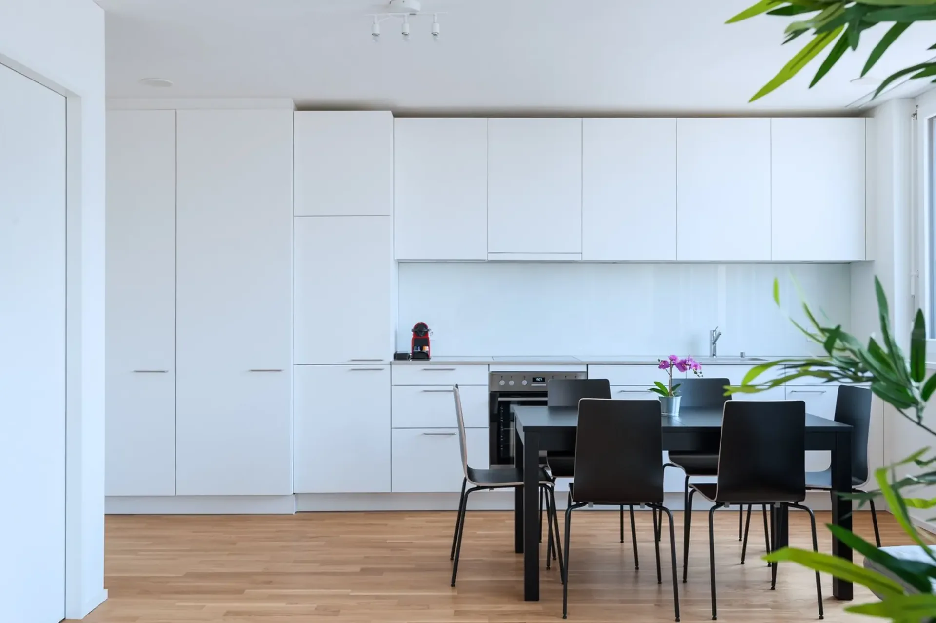 Moderne 2.5-Zimmer-Wohnung mit Balkon in Basel