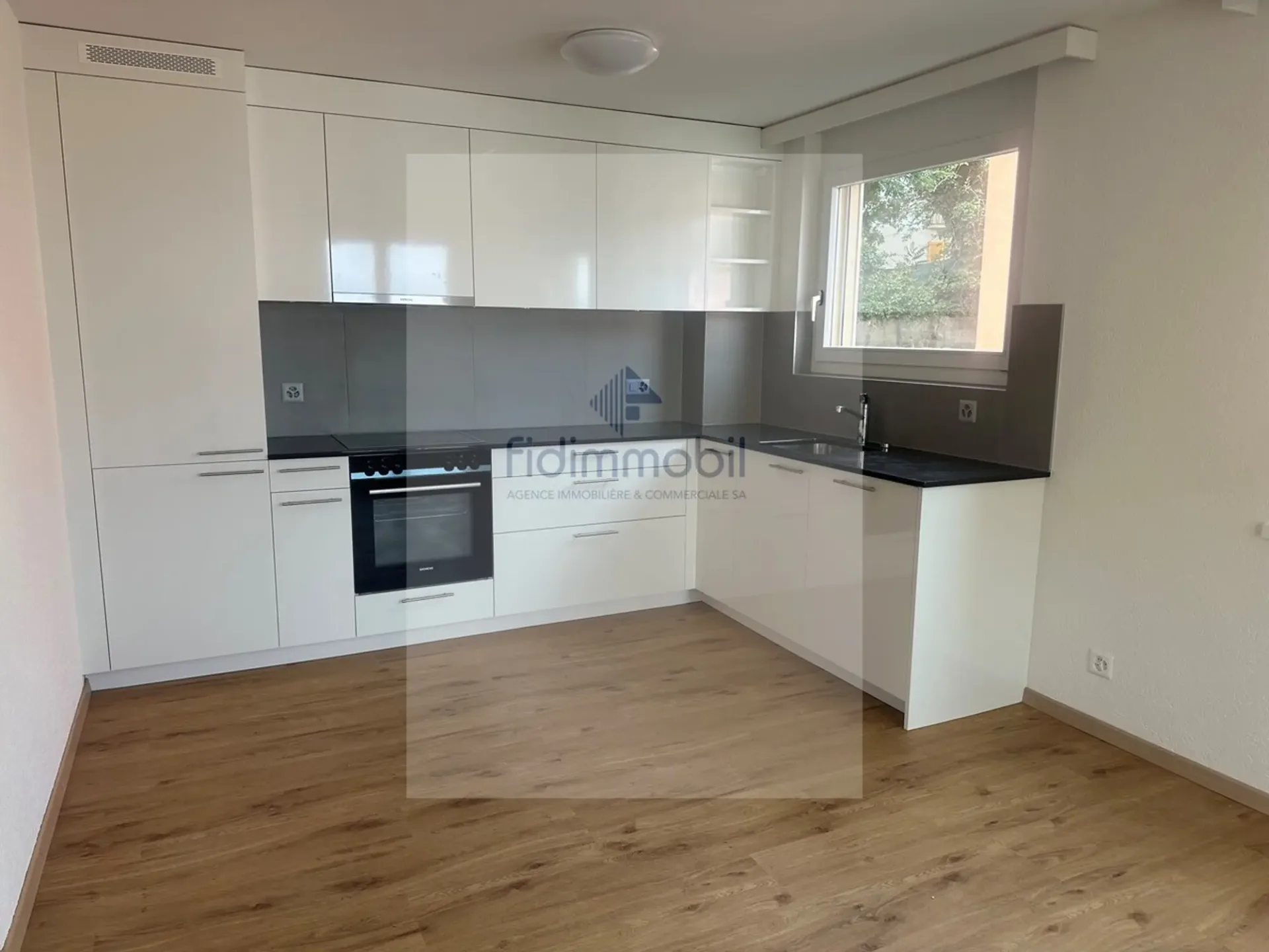 Prachtvolle vollständig renovierte Wohnung