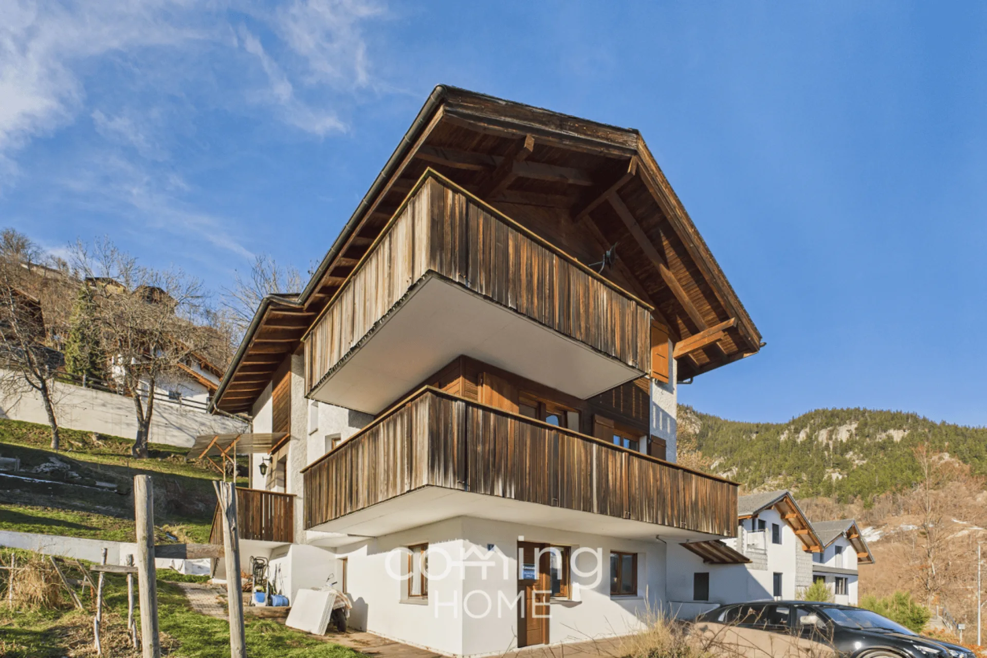 Attraktives 5.5-Zimmer-Chalet in Mund mit Garten und Bergsicht - sonnige Lage, vier Bauparzellen W2