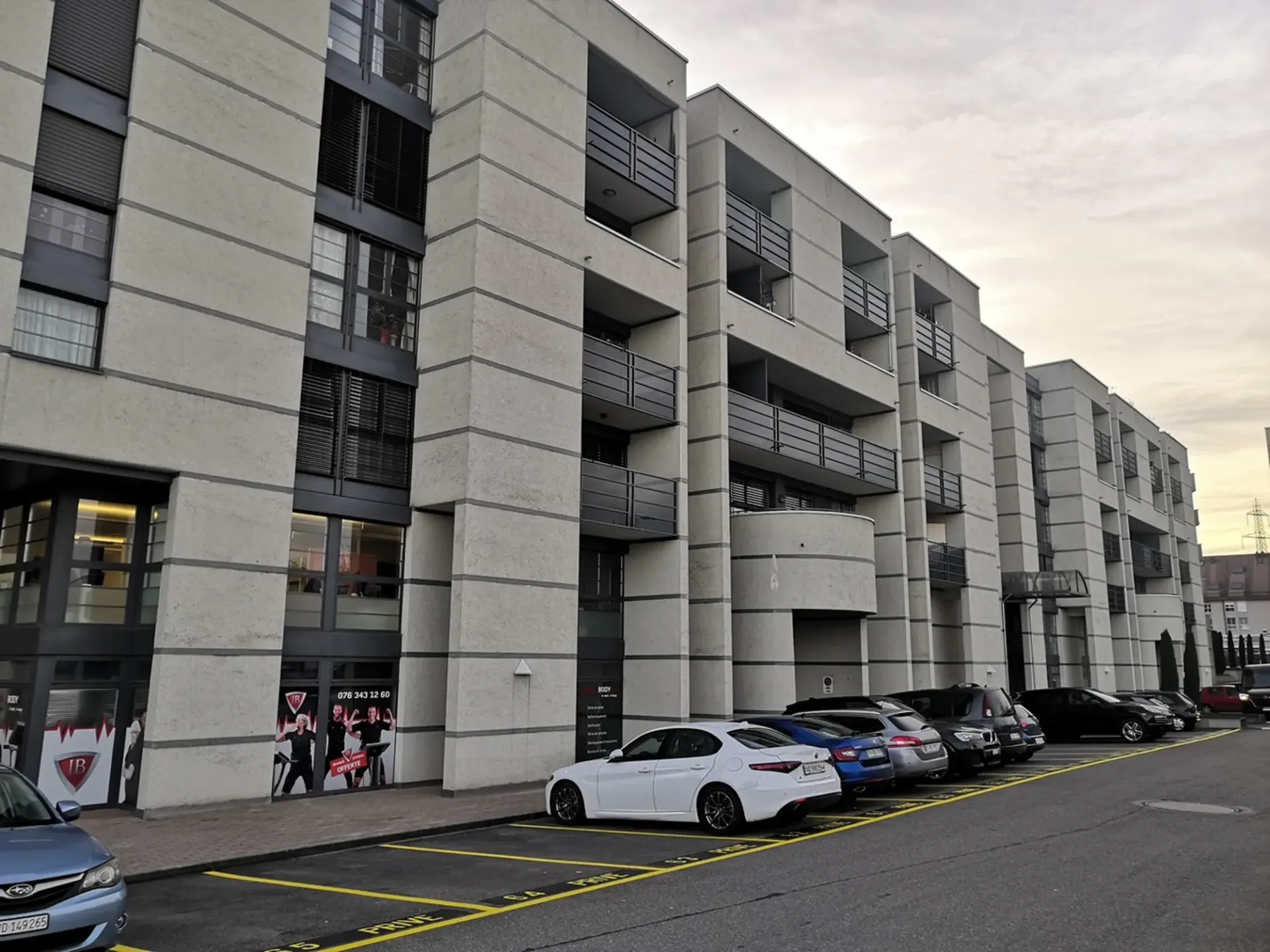4.5-room apartment with two balconies