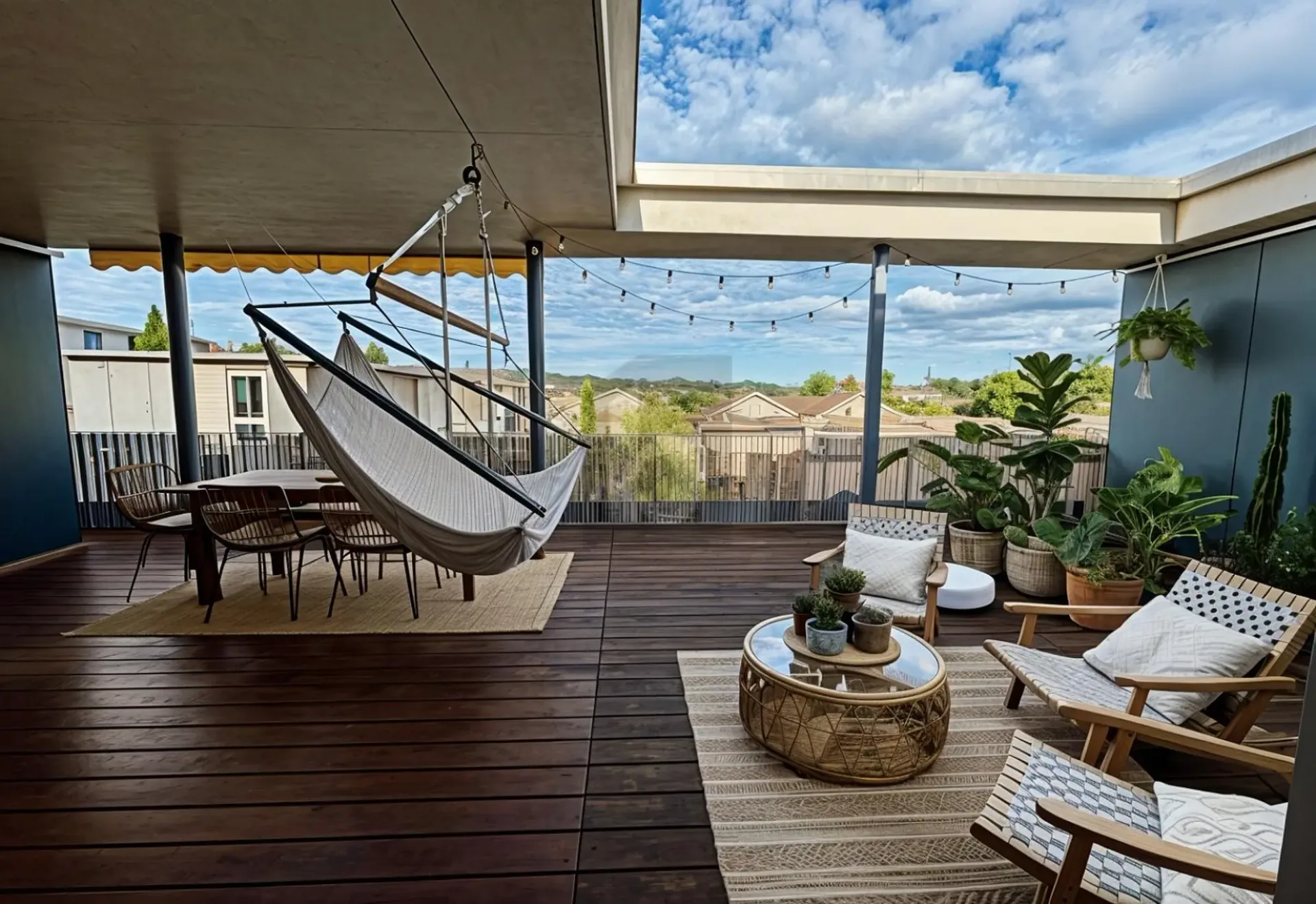 LUSSOSO & STILISTICO - CON BALCONE SOLEGGIATO!