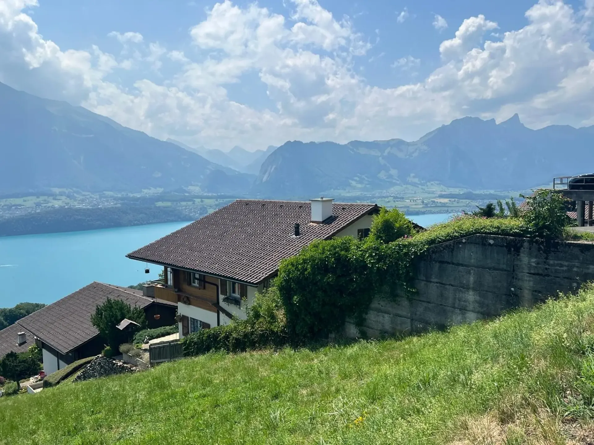Zweifamilienhaus in Tschingel / Sigriswil - Wohnen mit Aussicht