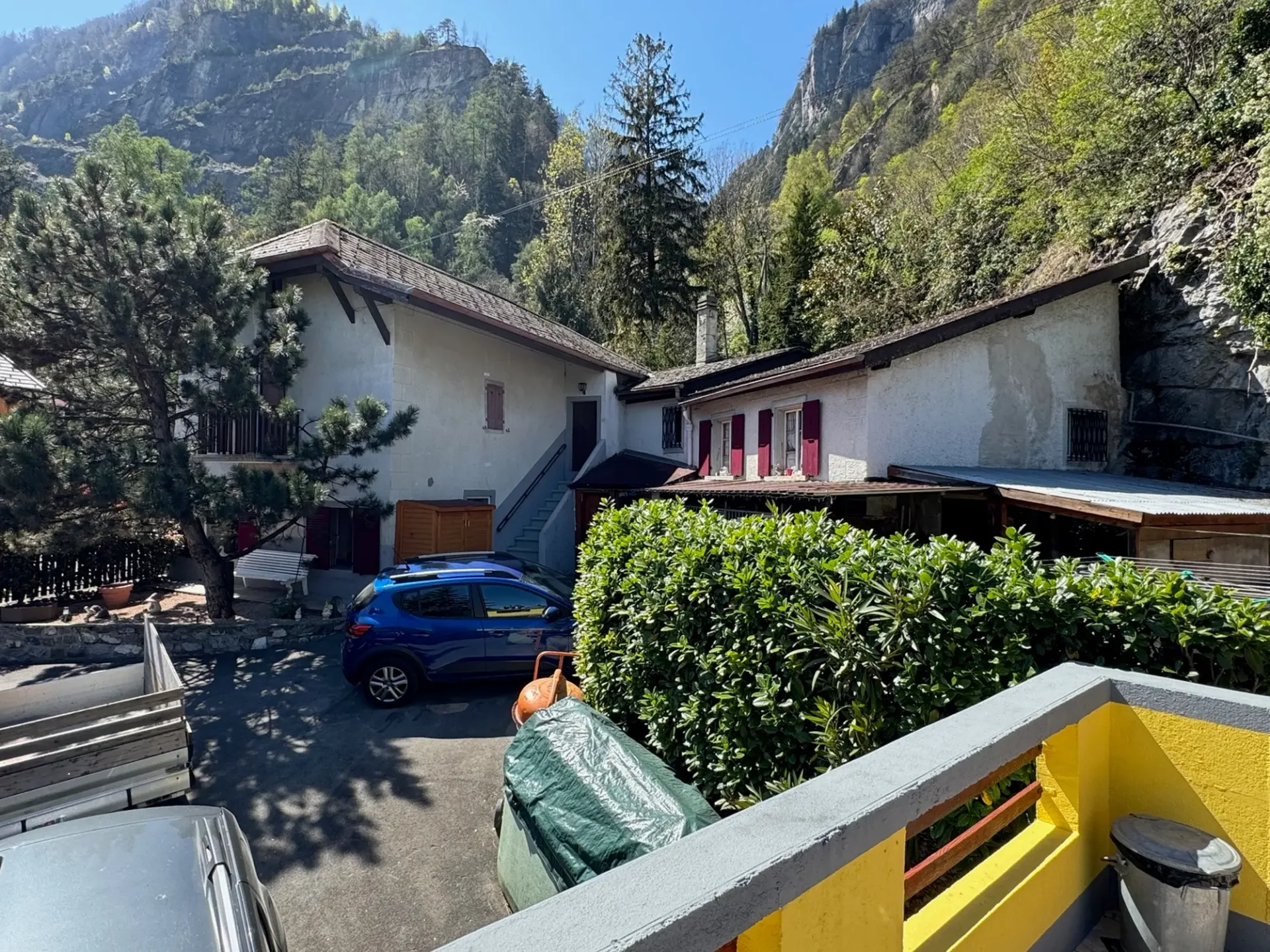 Haus "Les Cases-cades" / St-Maurice / 2 Appartements / Exklusivität