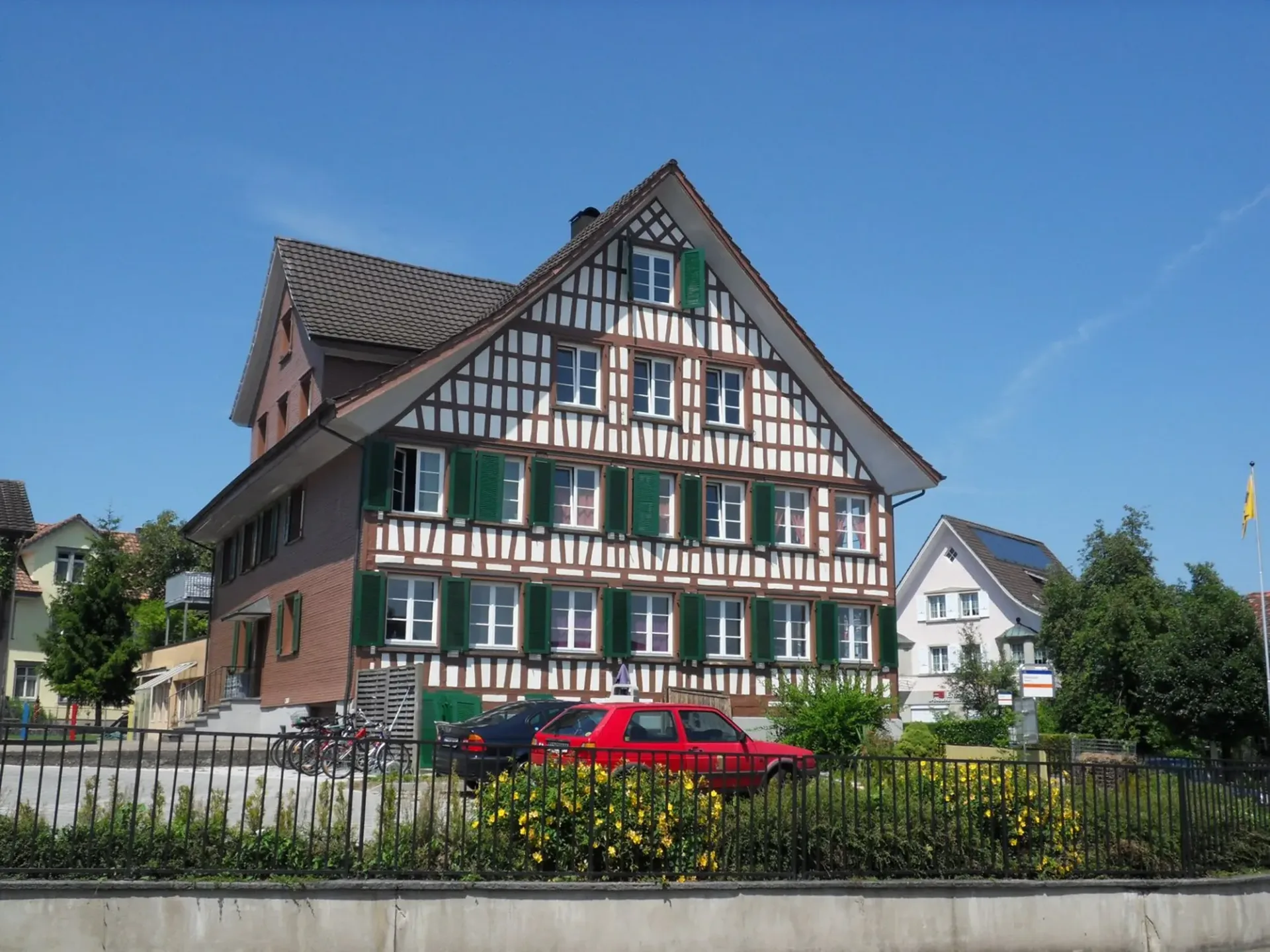 Gemütliches 1-Zimmer-Apartment im charmanten Altbau in Zihlschlacht