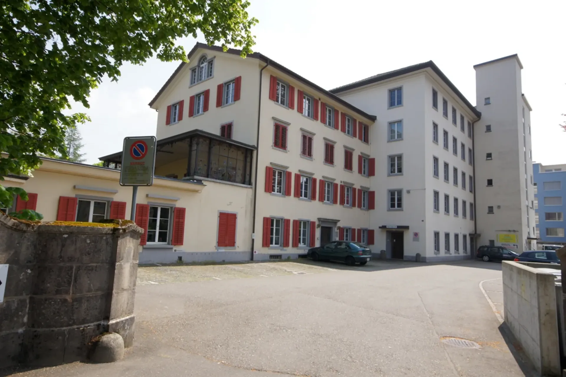 Büro/Atelier/Therapieräume mit Industriecharme 30-63 m2