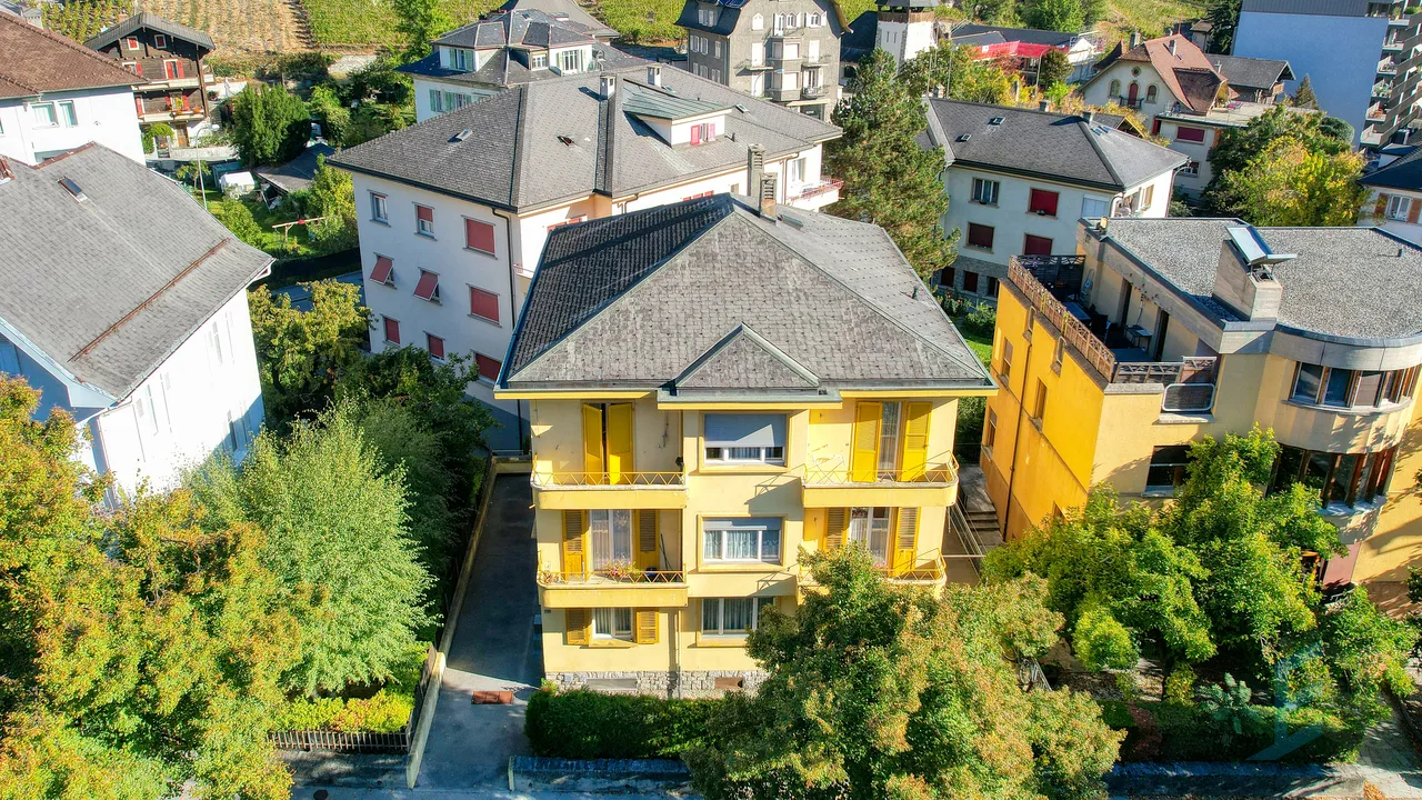 A LOUER Appartement de 2 ½ pièces avec balcon au centre-ville