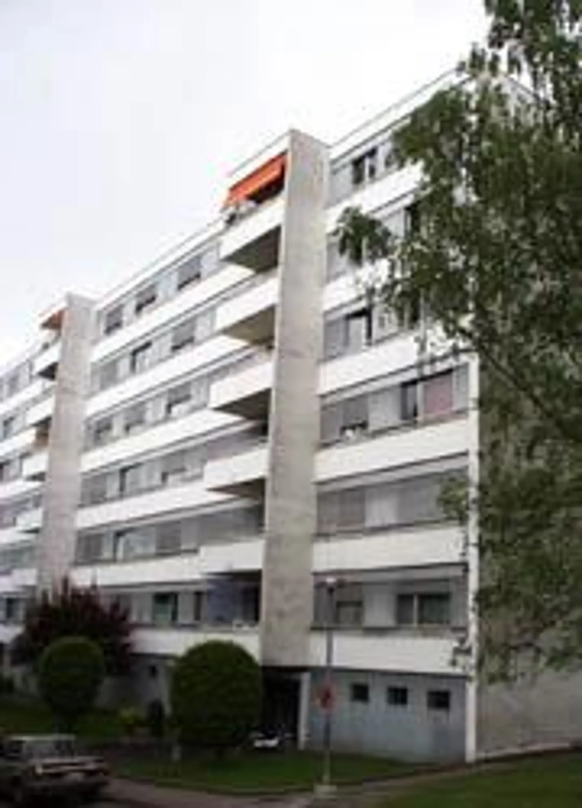 Ch. du Petit-Montfleury 6, Parkplatz im 1. Untergeschoss
