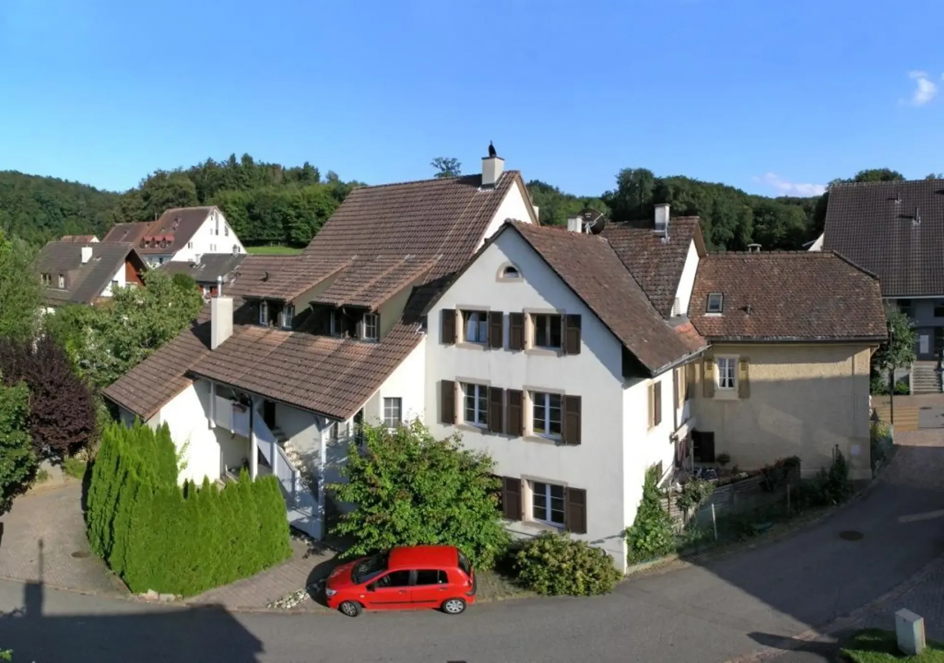 5.5-Zimmer-Maisonettewohnung mit Loggia im Herzen von Giebenach