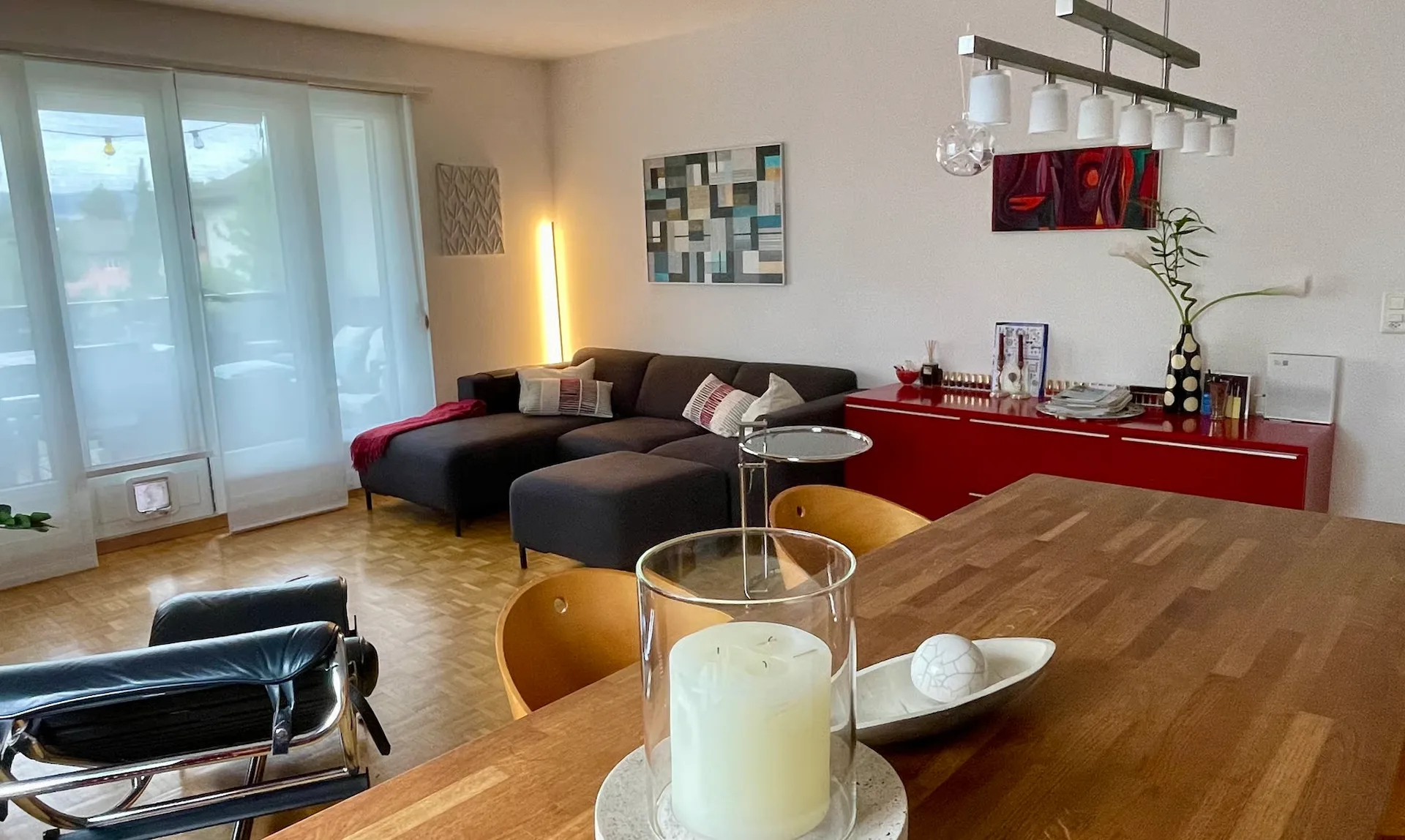 FÜR KATZENLIEBHABER IN RÜSCHLIKON (ZH), MÖBLIERT, TEMPORÄR