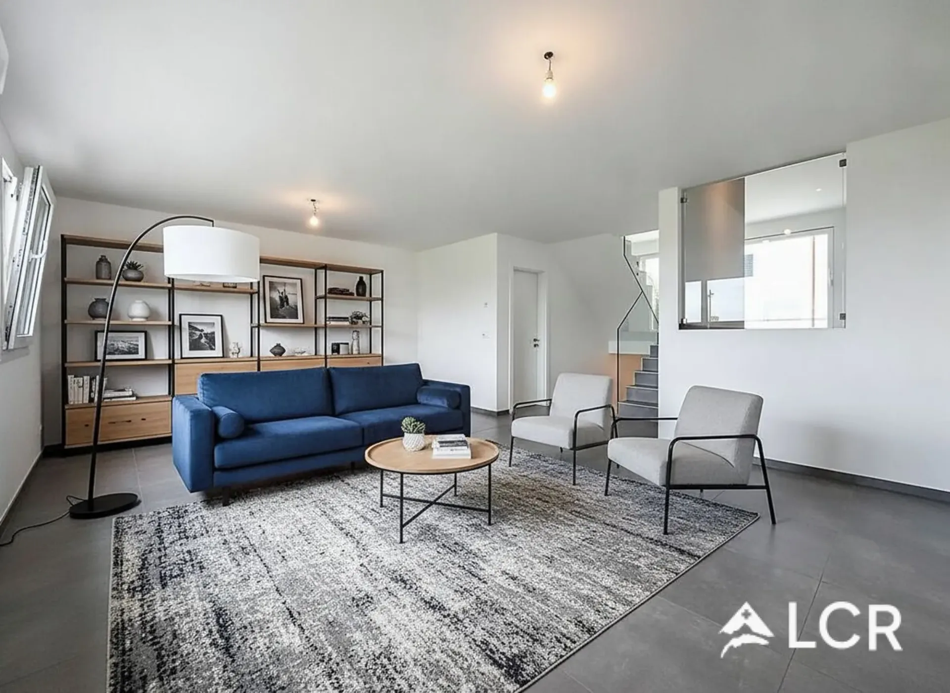 Prächtige 5.5-Zimmer-Wohnung / 4 Schlafzimmer / 2 Badezimmer / 1 Balkon / 1 Garten / 2 Parkplätze