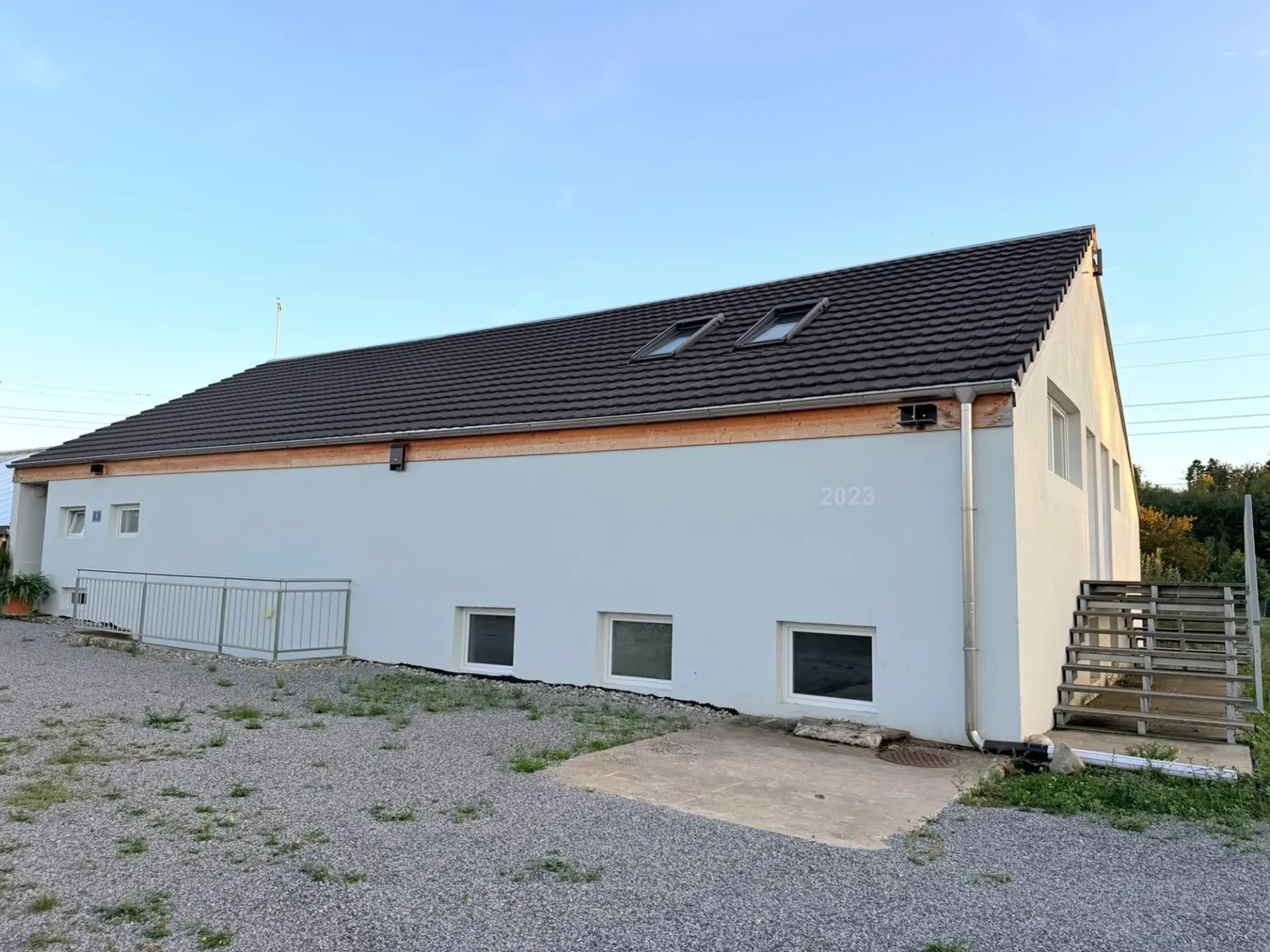 Commercial space / studio for rent