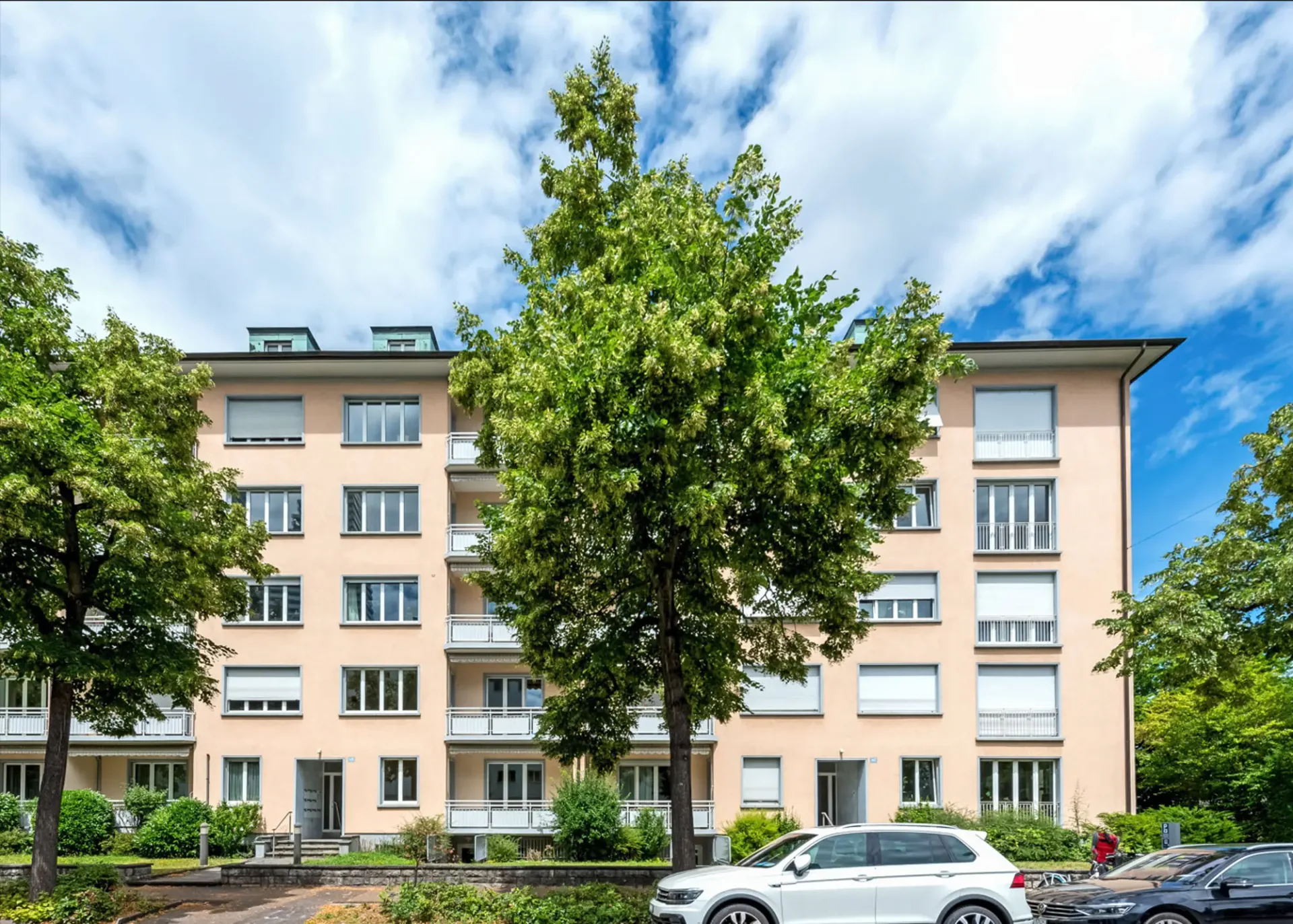 Living in the Wettstein quarter - near Hoffmann-La Roche