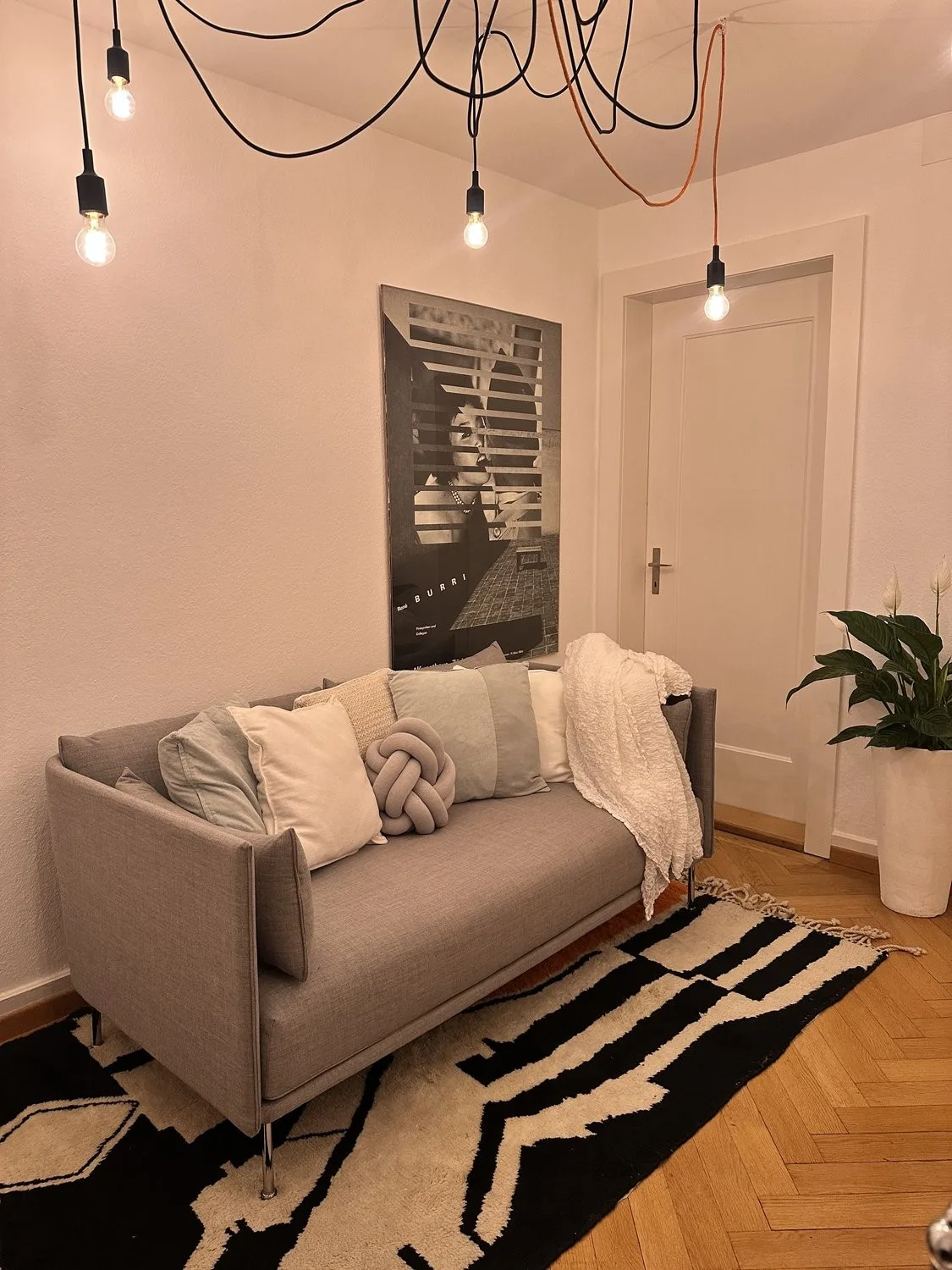 2½ ZI-WOHNUNG IN ZÜRICH, MÖBLIERT, TEMPORÄR