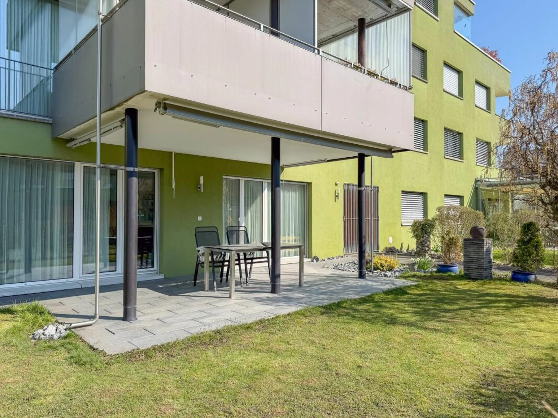 Grosszügige Gartenwohnung an gepflegter Lage in Buchs