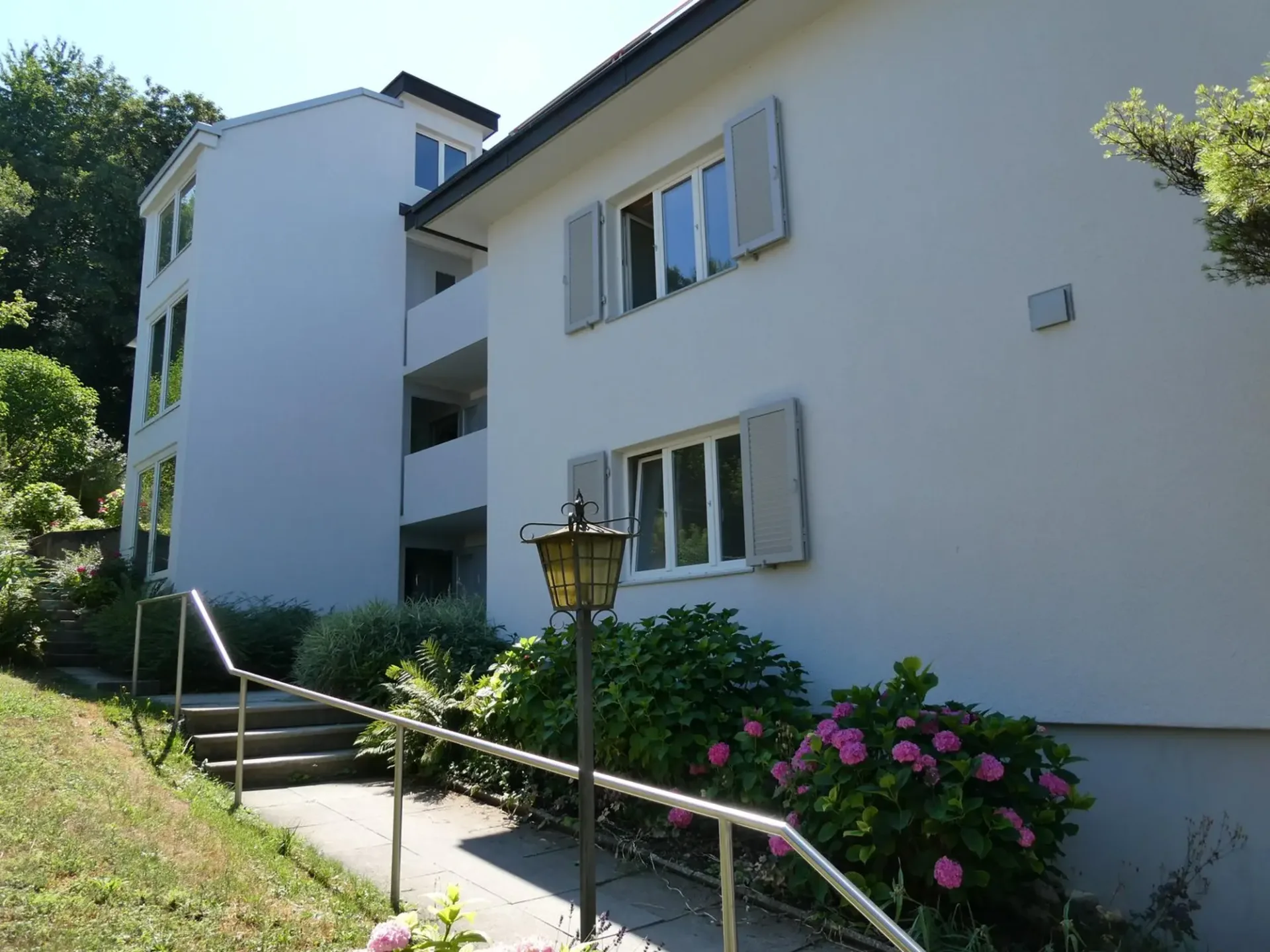 Komplett renovierte Wohnung in stadtnaher und dennoch ruhiger Lage