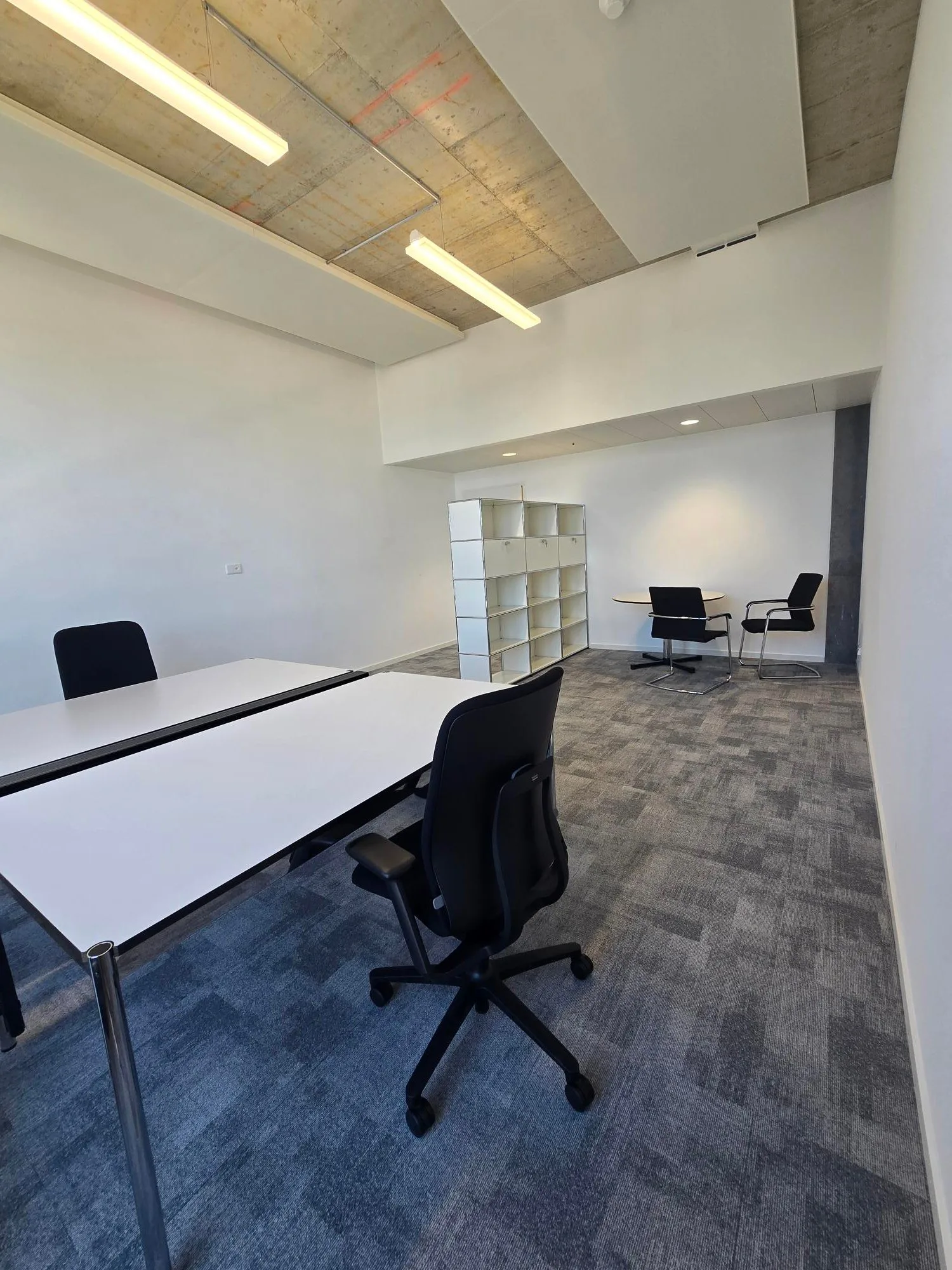 Zu Unterzahlung: Büro von 30 m² in Genf, rue de Lyon 120