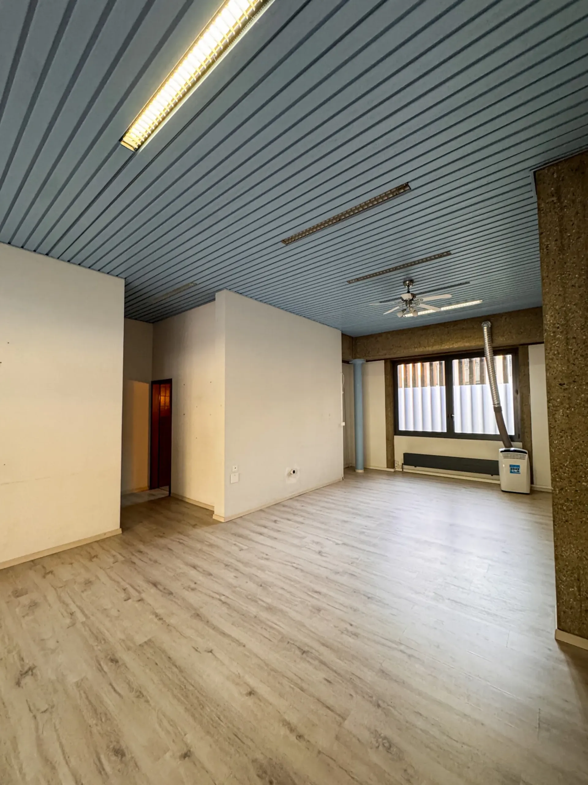 Commercial space on the ground floor in a strategic position