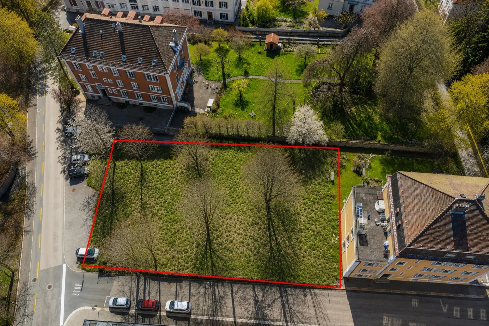 Baugrundstück nördlich der Stadt, zwischen Natur und Komfort