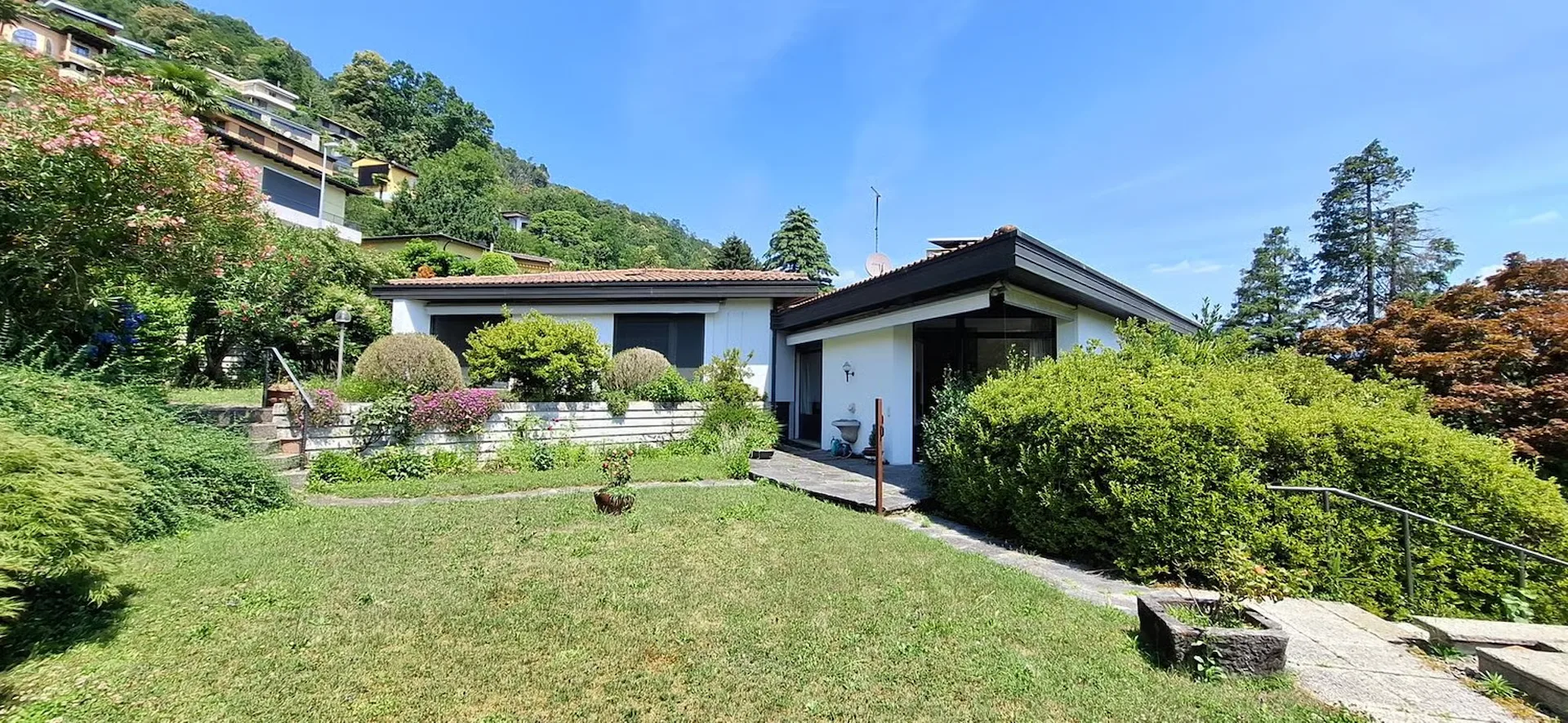 Villa mit großem Bauopotenzial