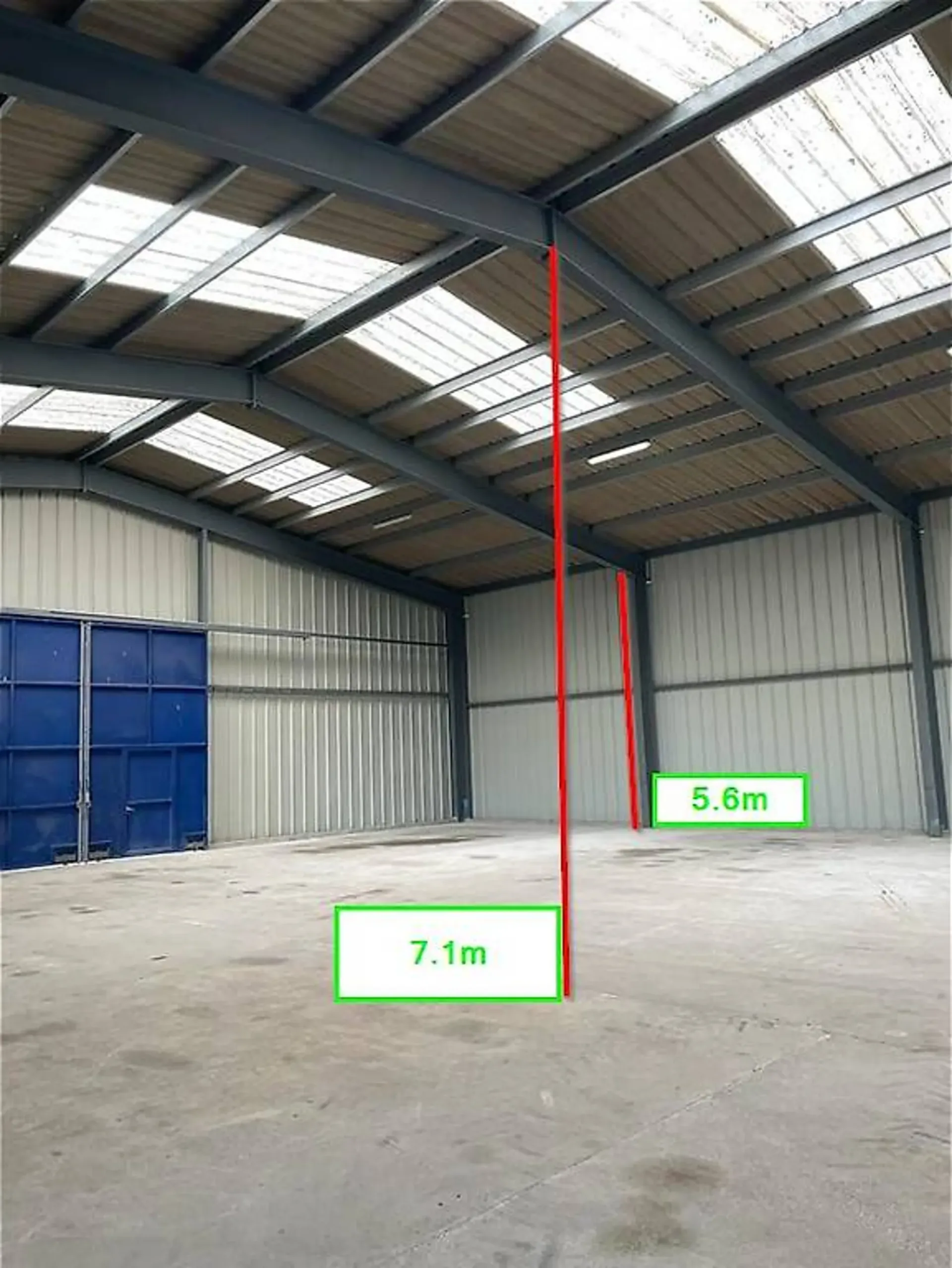 Halle/Lager - modulare Flächen von 200 bis 800 m² in Granges-Marnand-Zentrum in der Romandie
