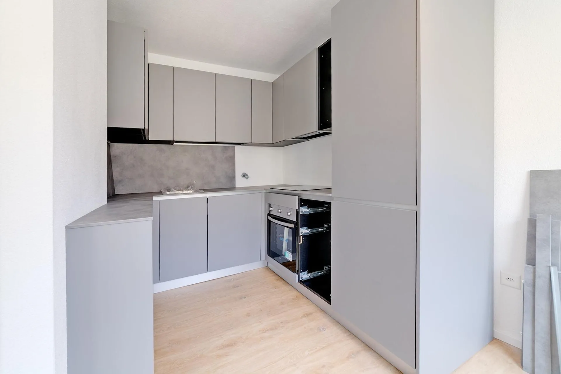 Schönes renoviertes 4.5-Zimmer-Apartment in Cadro