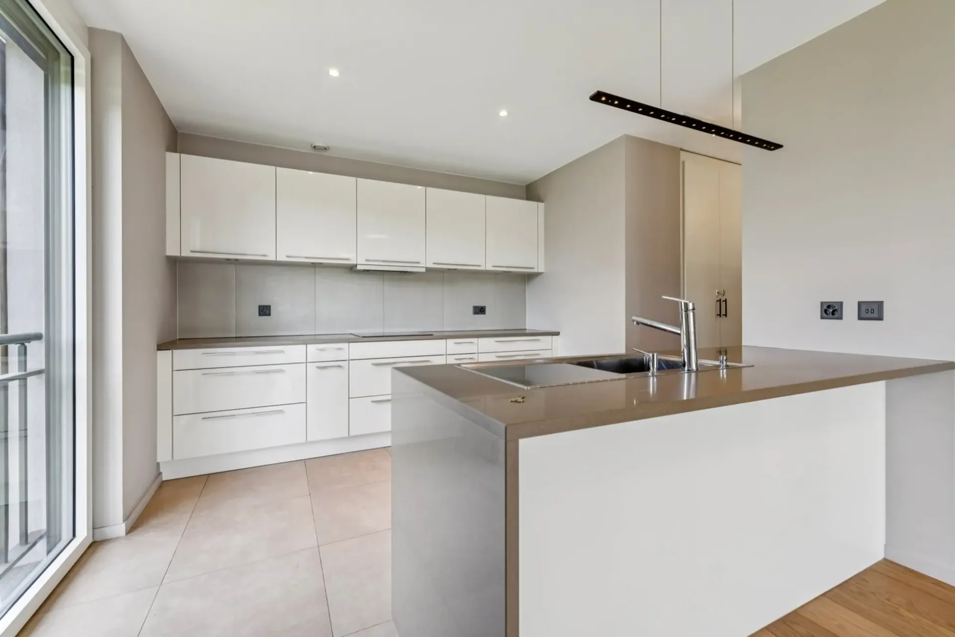 ELEGANTE 4.5 LOCALI CON TERRAZZA