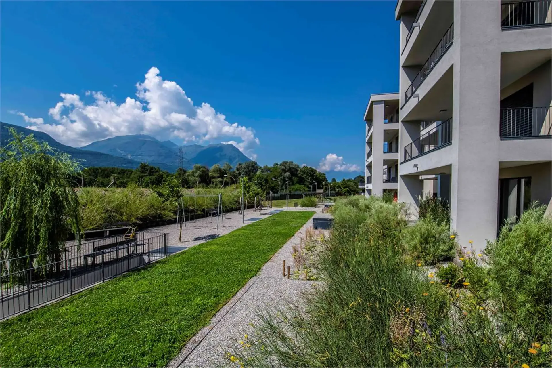Gudo, 2.5-Zimmer-Wohnung mit Terrasse