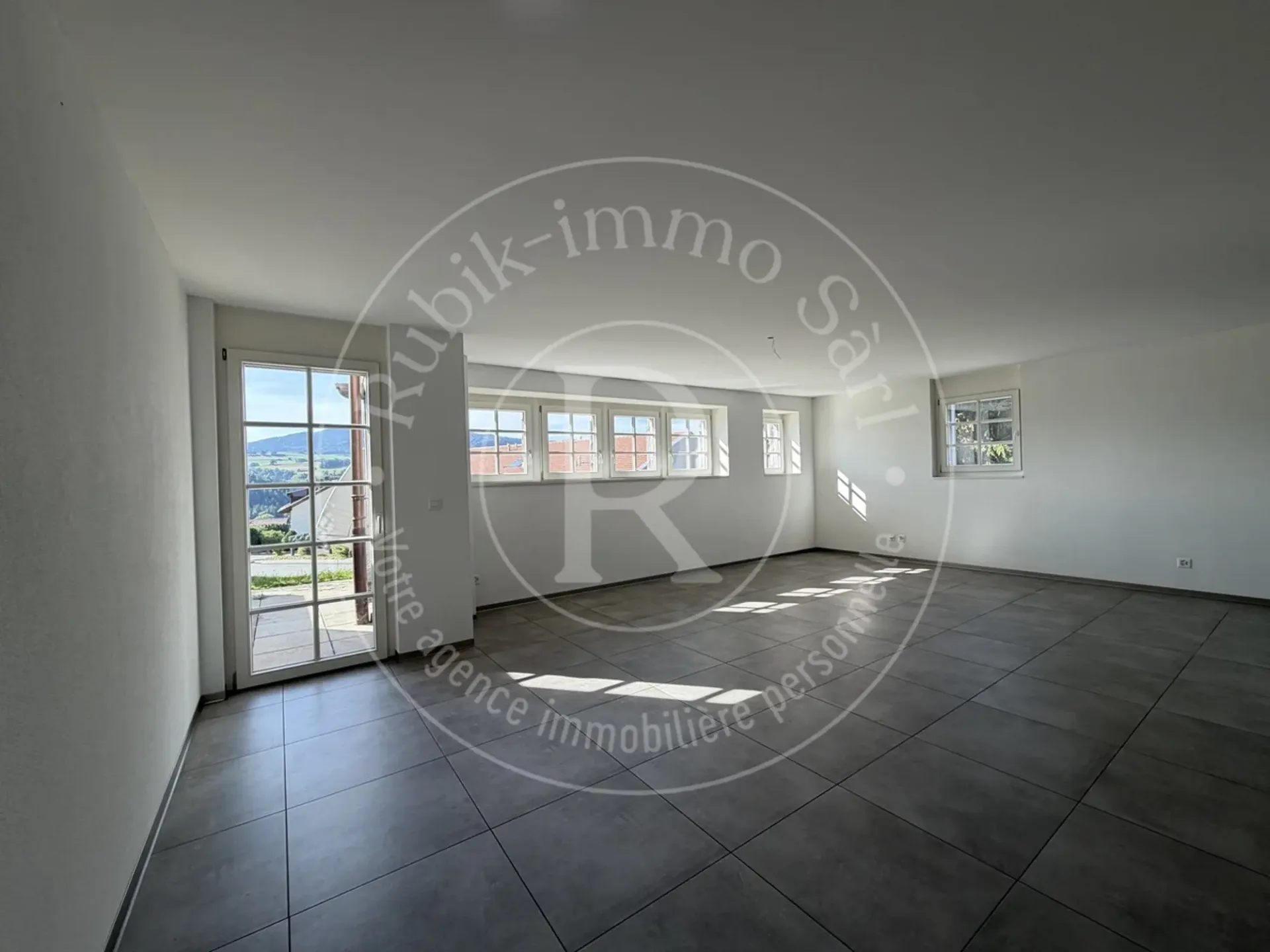 Duplex mit Charme in einer vollständig renovierten Farm