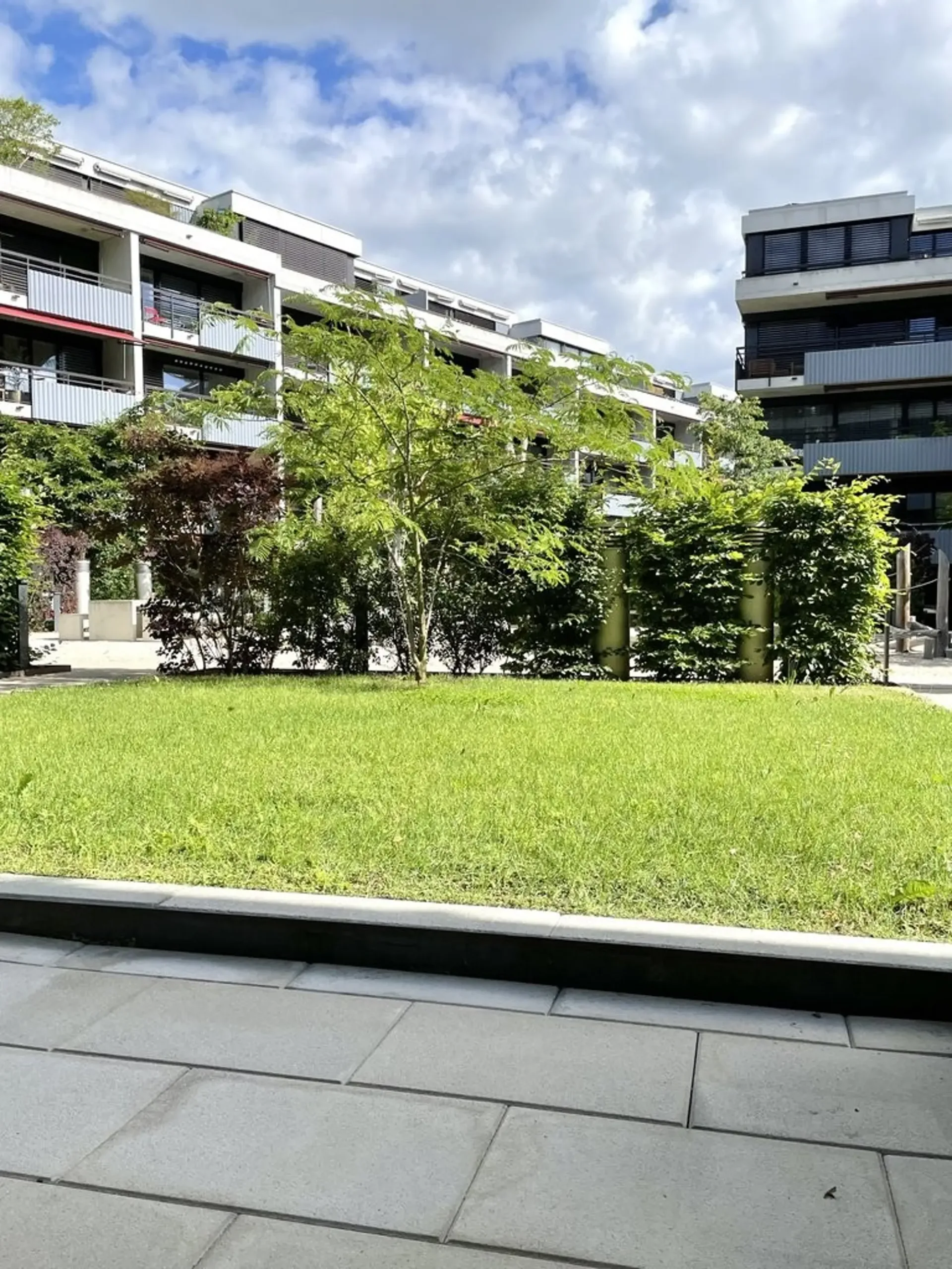 Top moderne Wohnung im Kreis 9, Zürich Albisrieden