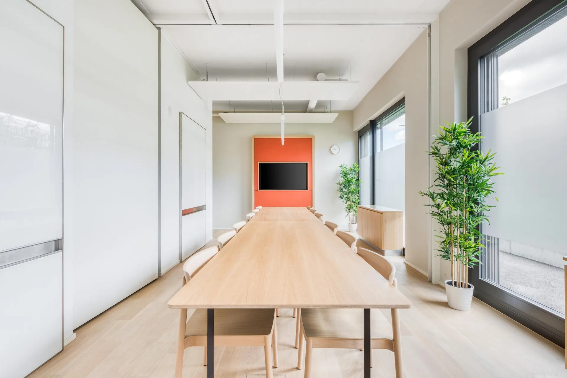 Büro für 10 Personen bei Regus Airport