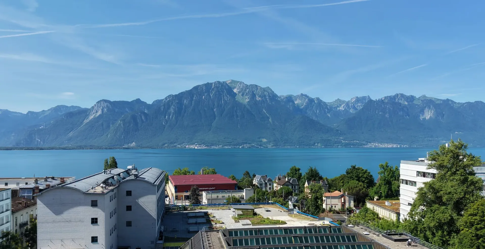 Superba attica di 4 locali con grande terrazza e vista panoramica