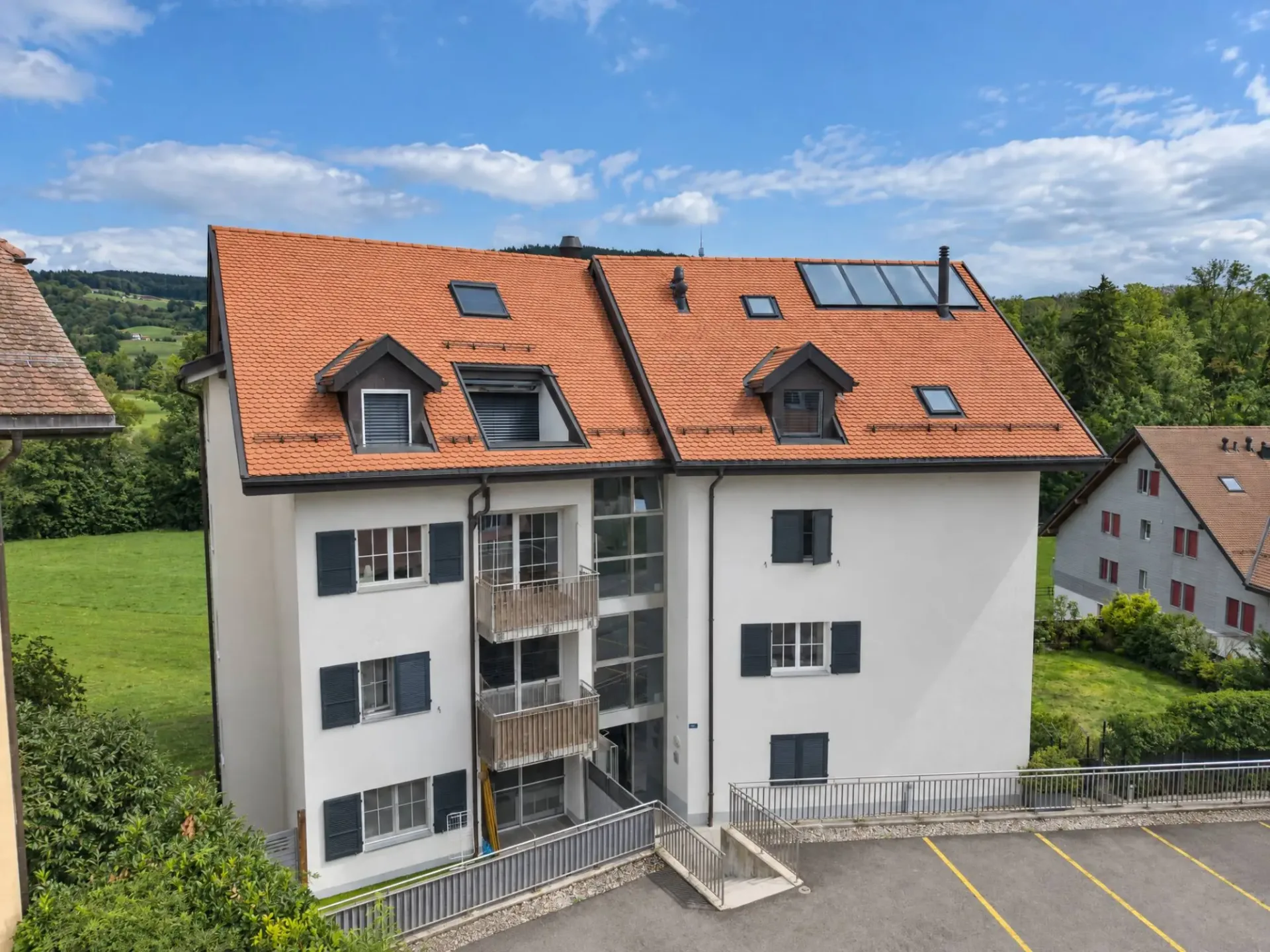 4.5 rooms with two balconies - PPE of 8 units