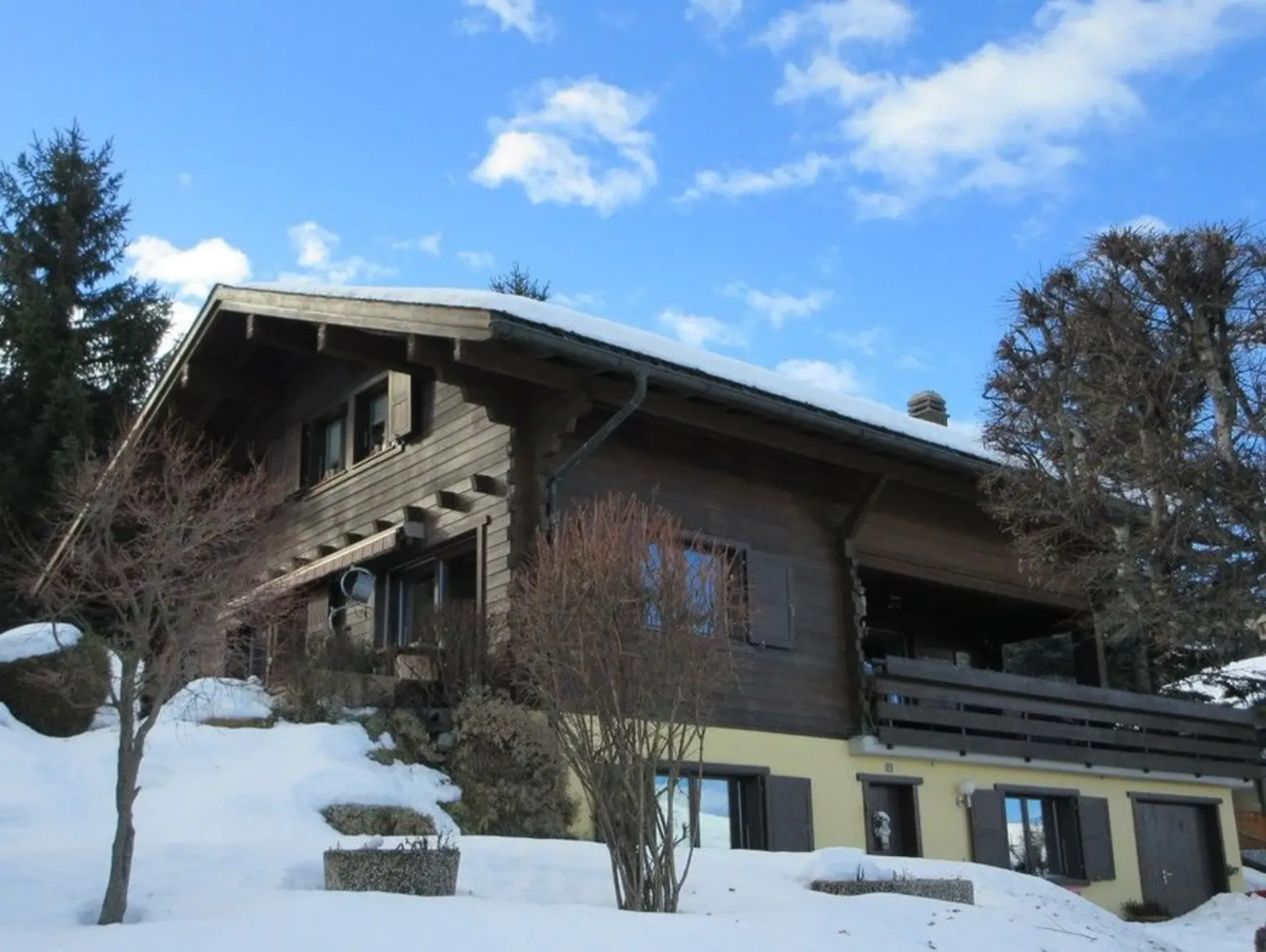 *Maison individuelle mit Blick auf die Berge*