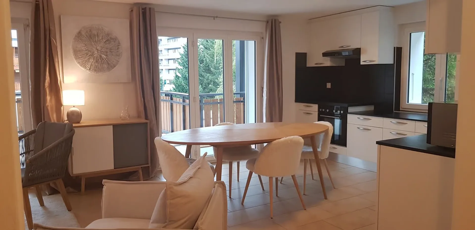 Sehr schönes 3.5-Zimmer-Apartment im Herzen von Crans das ganze Jahr