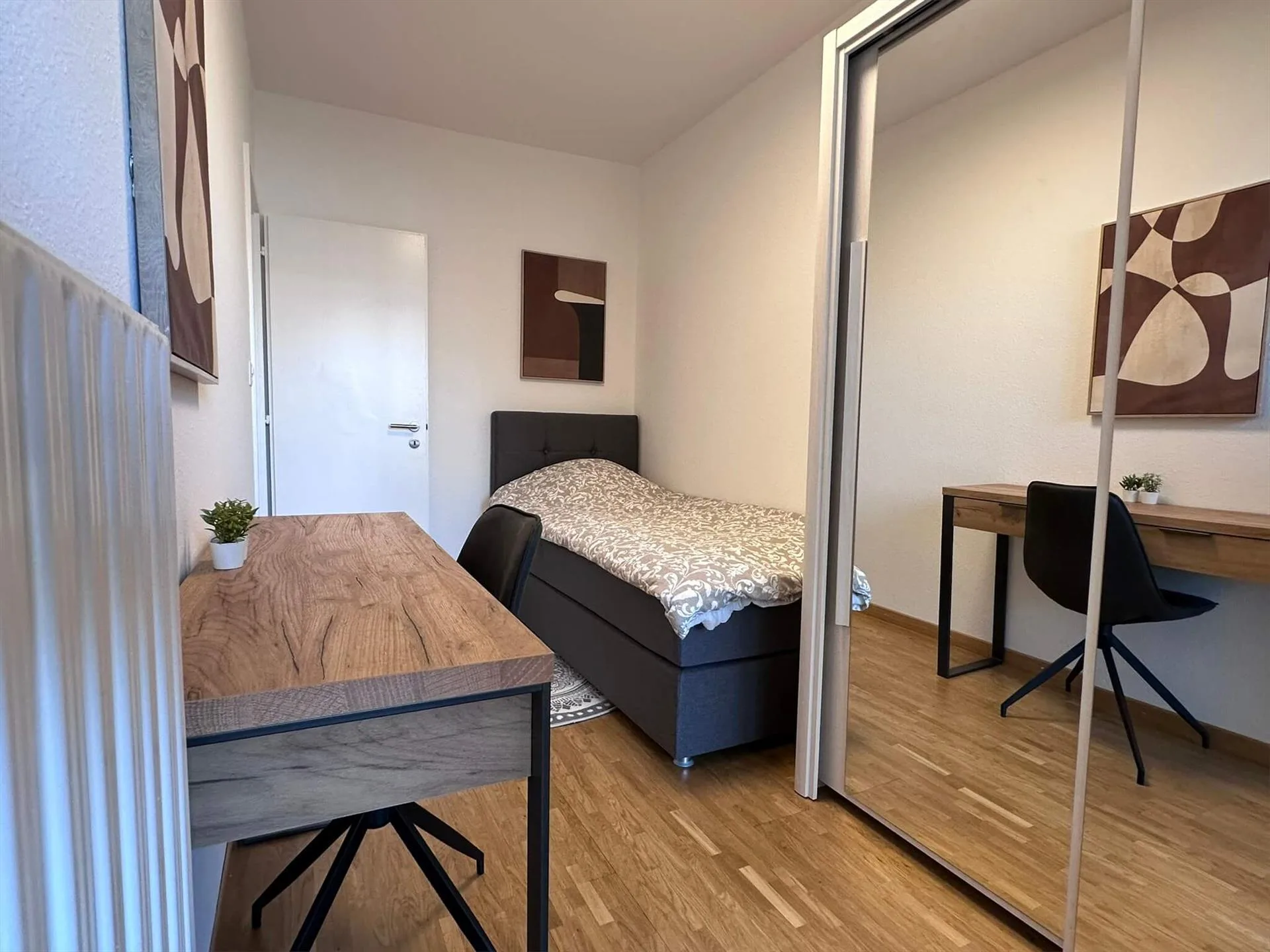 Spacious Coliving with City Access and Nature Vibes in Thônex