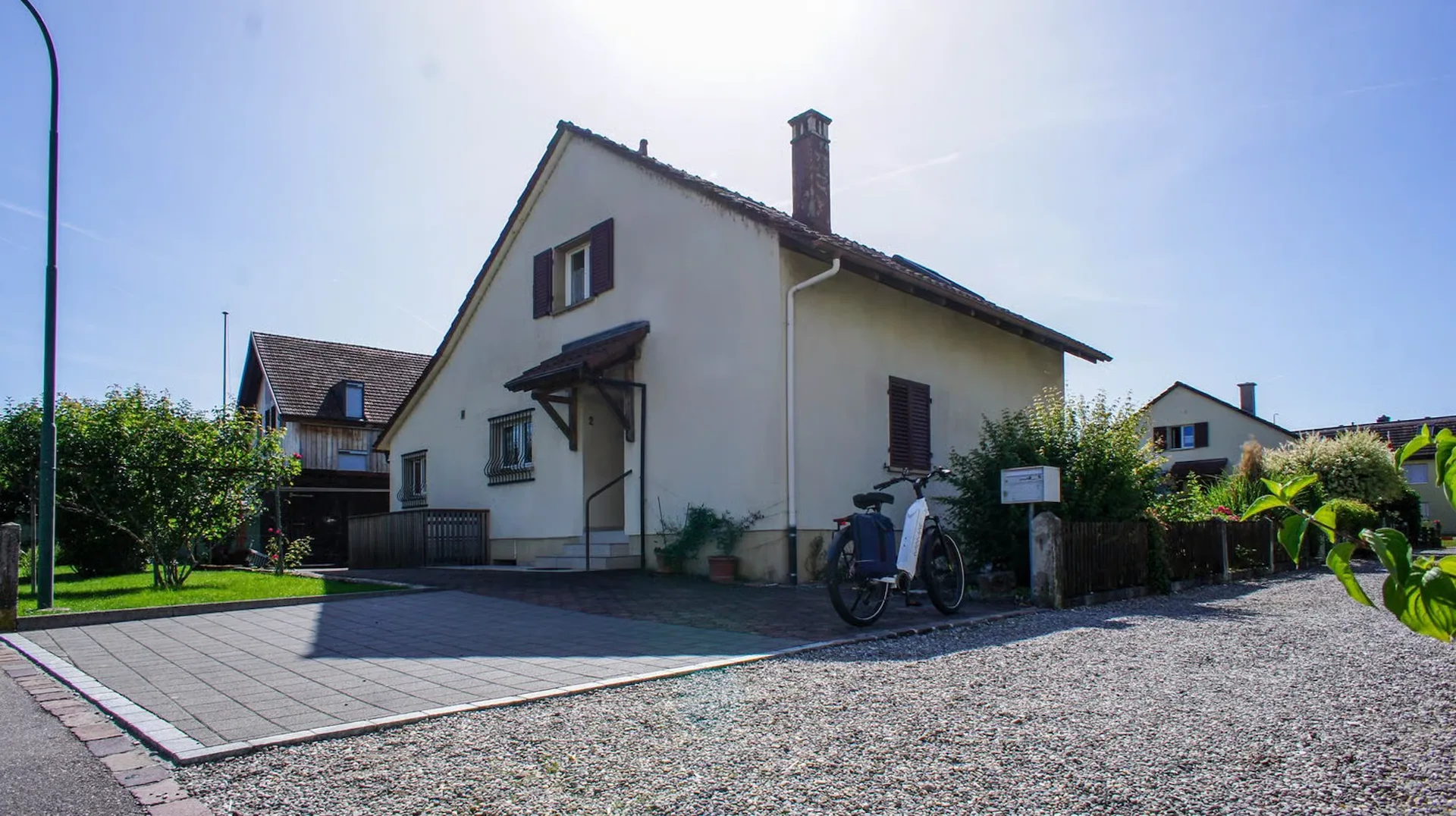 Maison unifamiliale 6 pièces avec réserve de terrain constructible