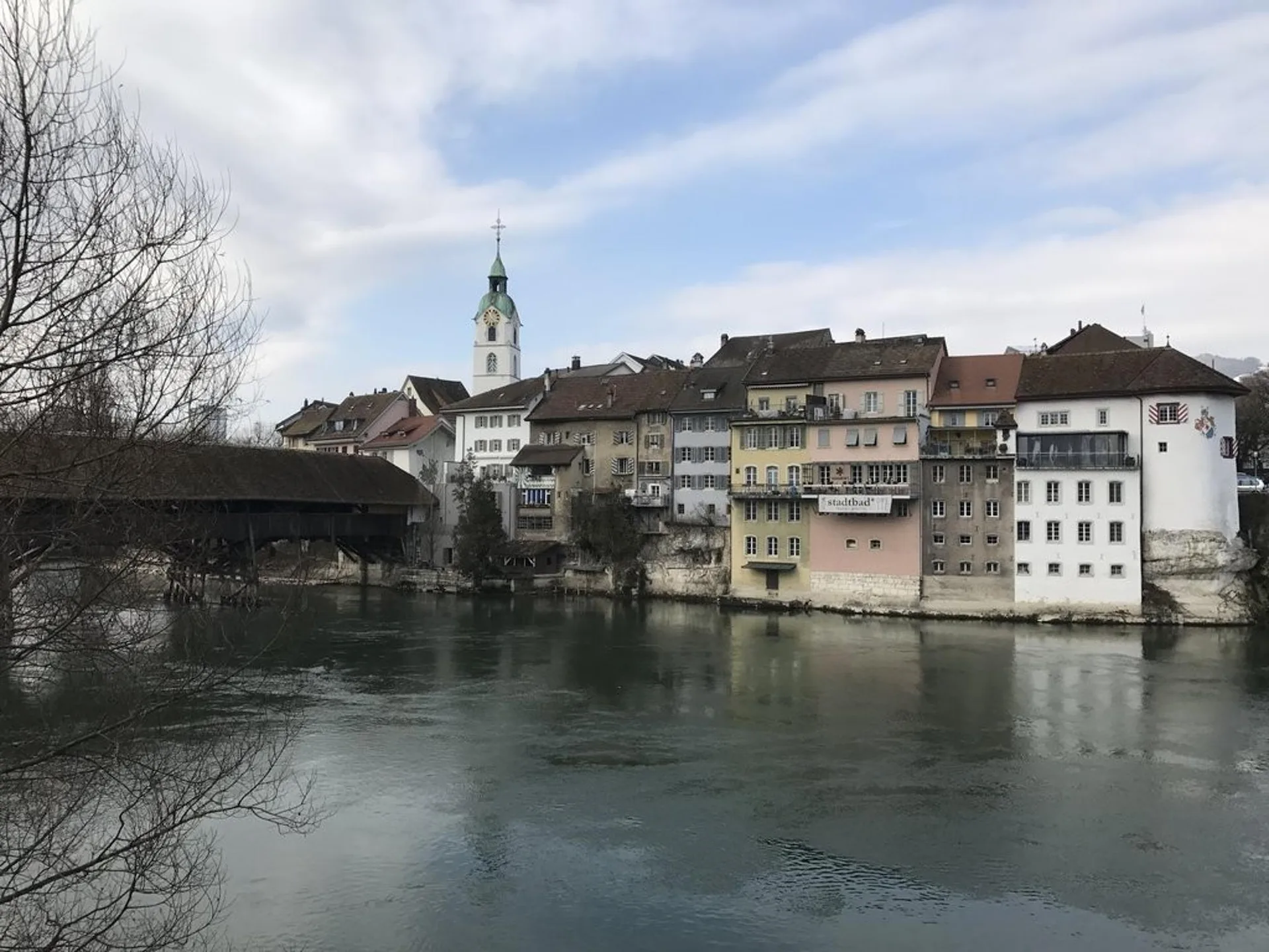 Moderne Wohnung an bester Lage zu vermieten!