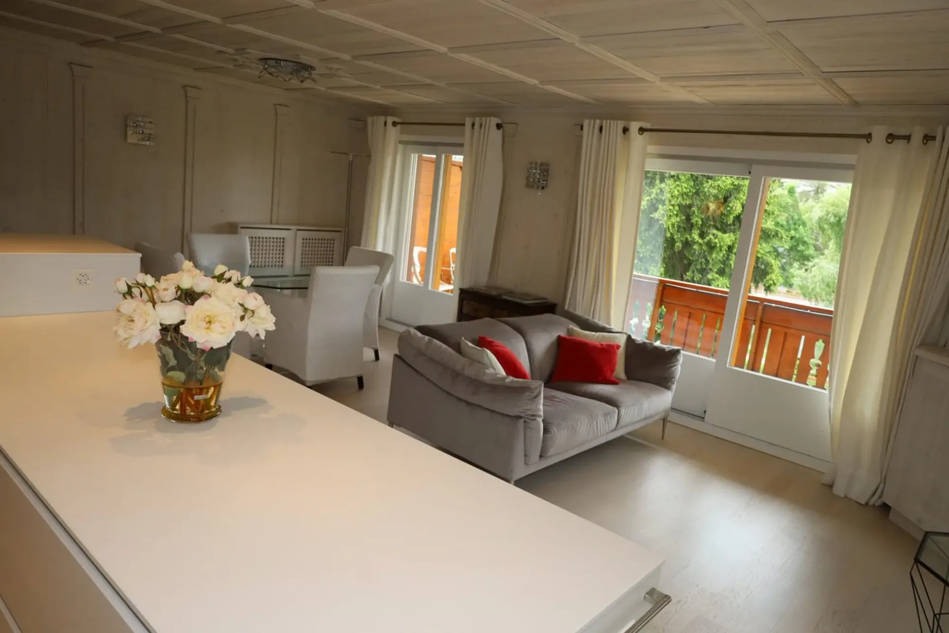 Magnifique appartement de 3,5 pièces avec vue exceptionnelle à Crans-Montana
