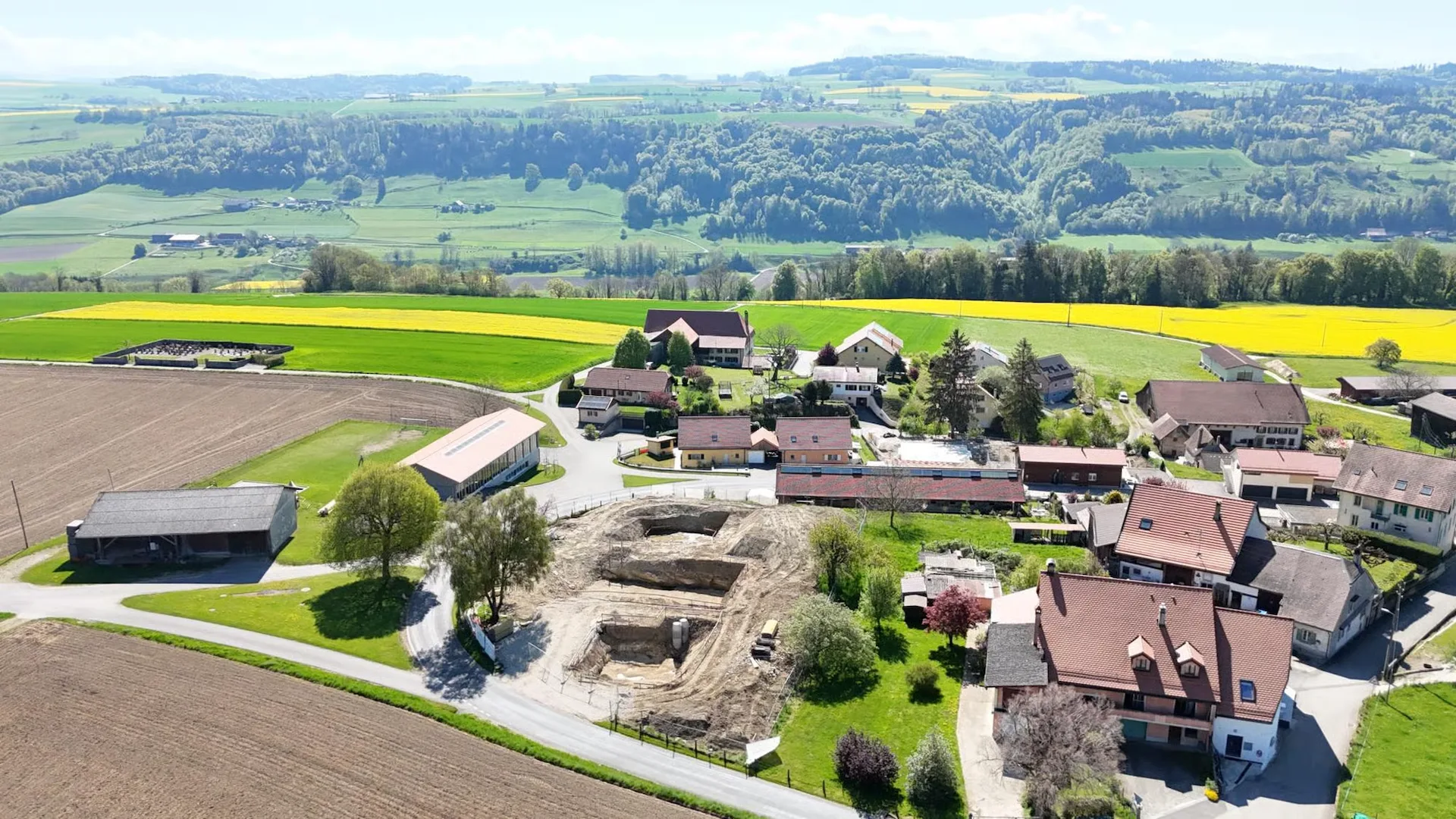 Magnifique Villa individuelle neuve à Bussy-sur-Moudon wird zu: Prachtvolle neue Einfamilien-Villa in Bussy-sur-Moudon