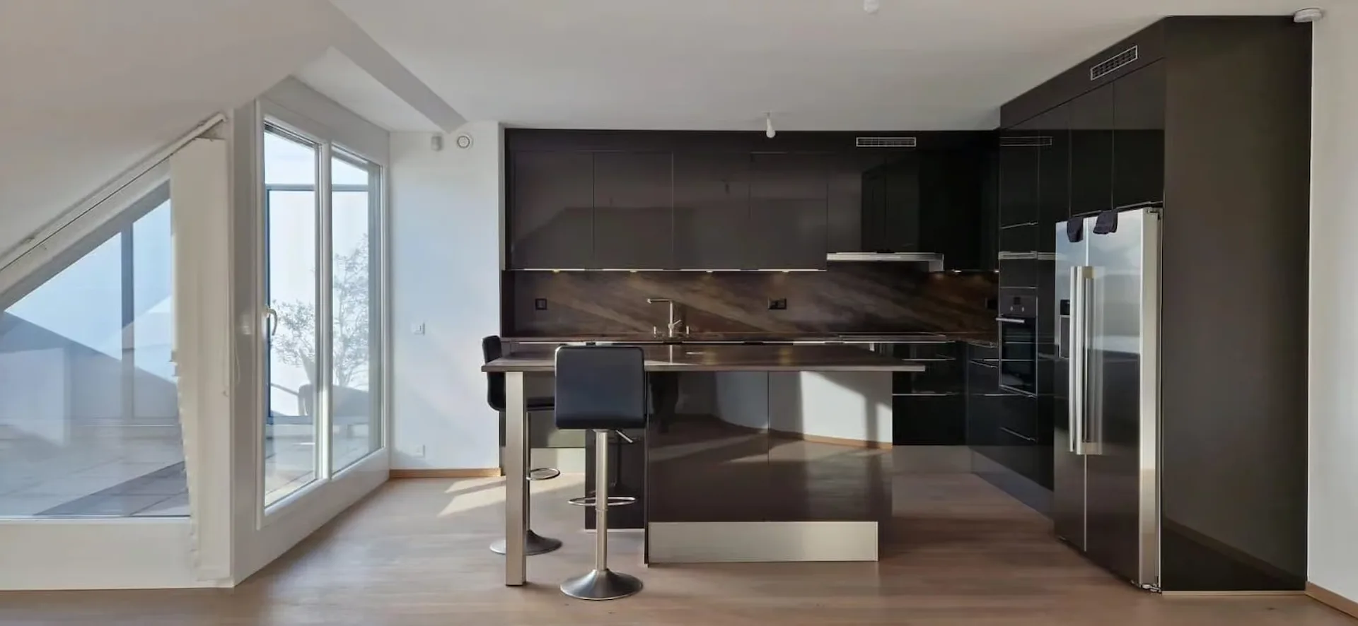 CHÊNE-BOURG | SCHÖNES 4-ZIMMER-APARTMENT IM DACHGESCHOSS