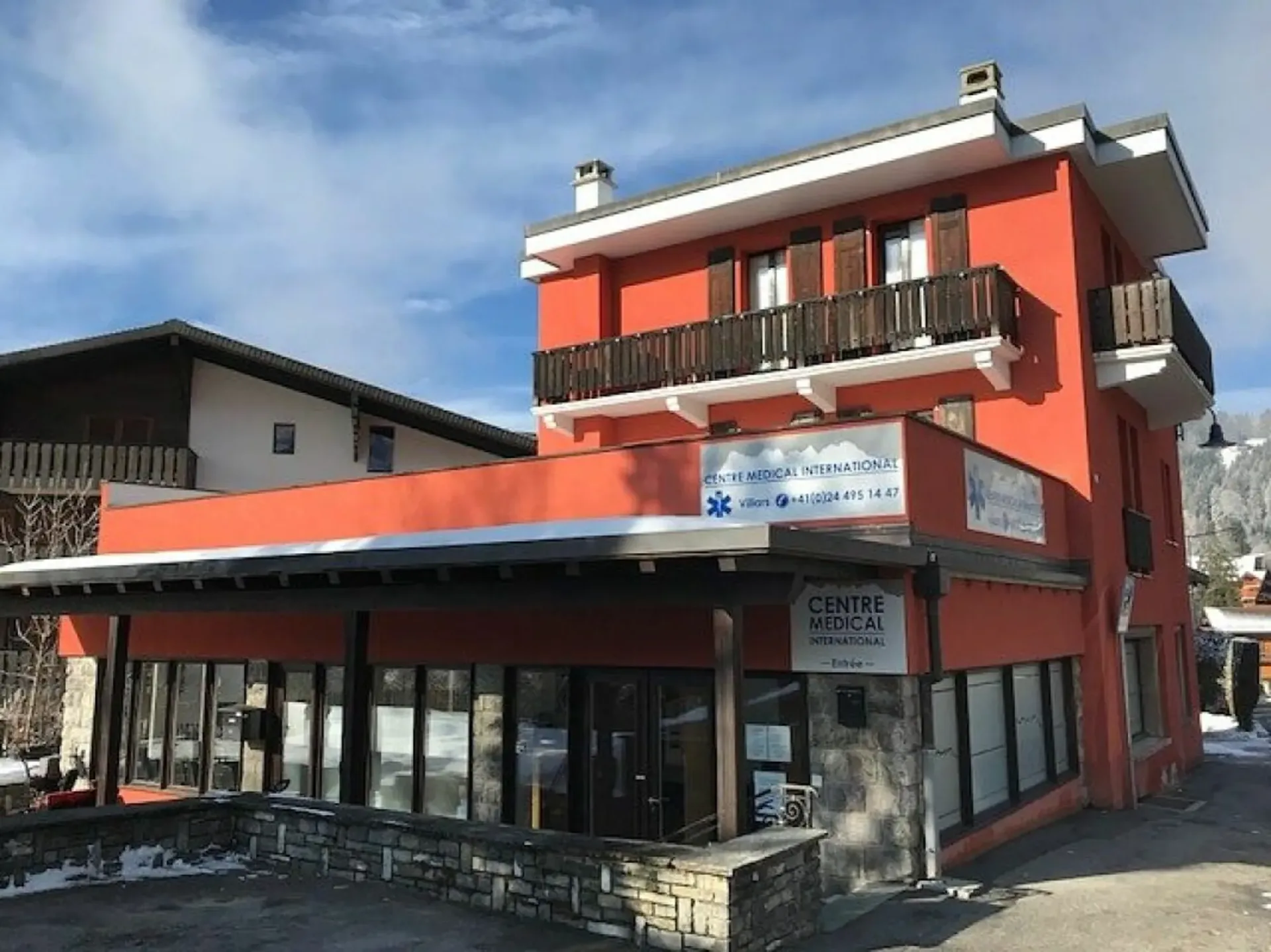 ROTES HAUS - GEWERBELOKAL ZUM JAHRMIETE