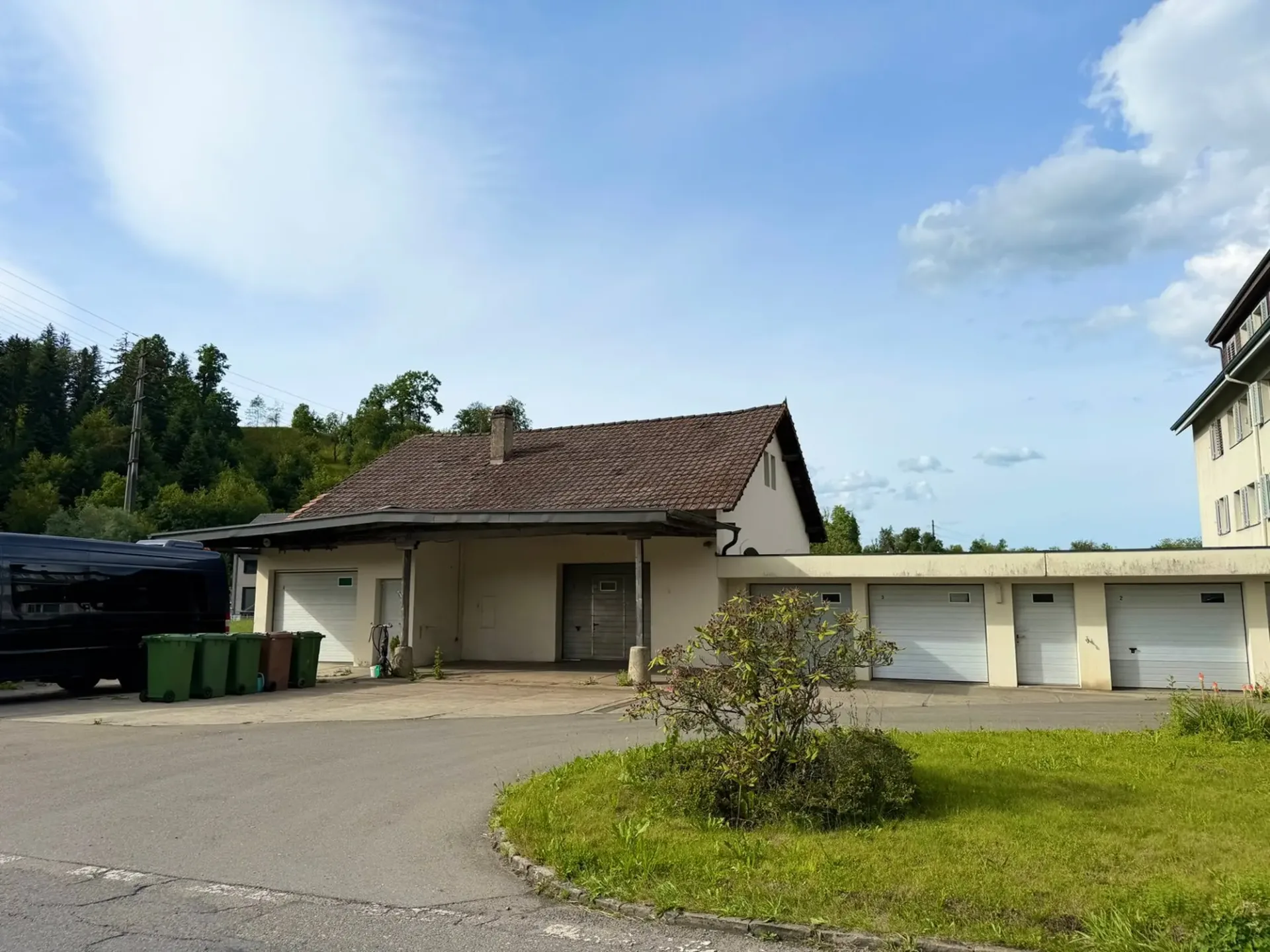 Geräumige Werkstatt zur Miete an der Thorenbergstrasse in Luzern